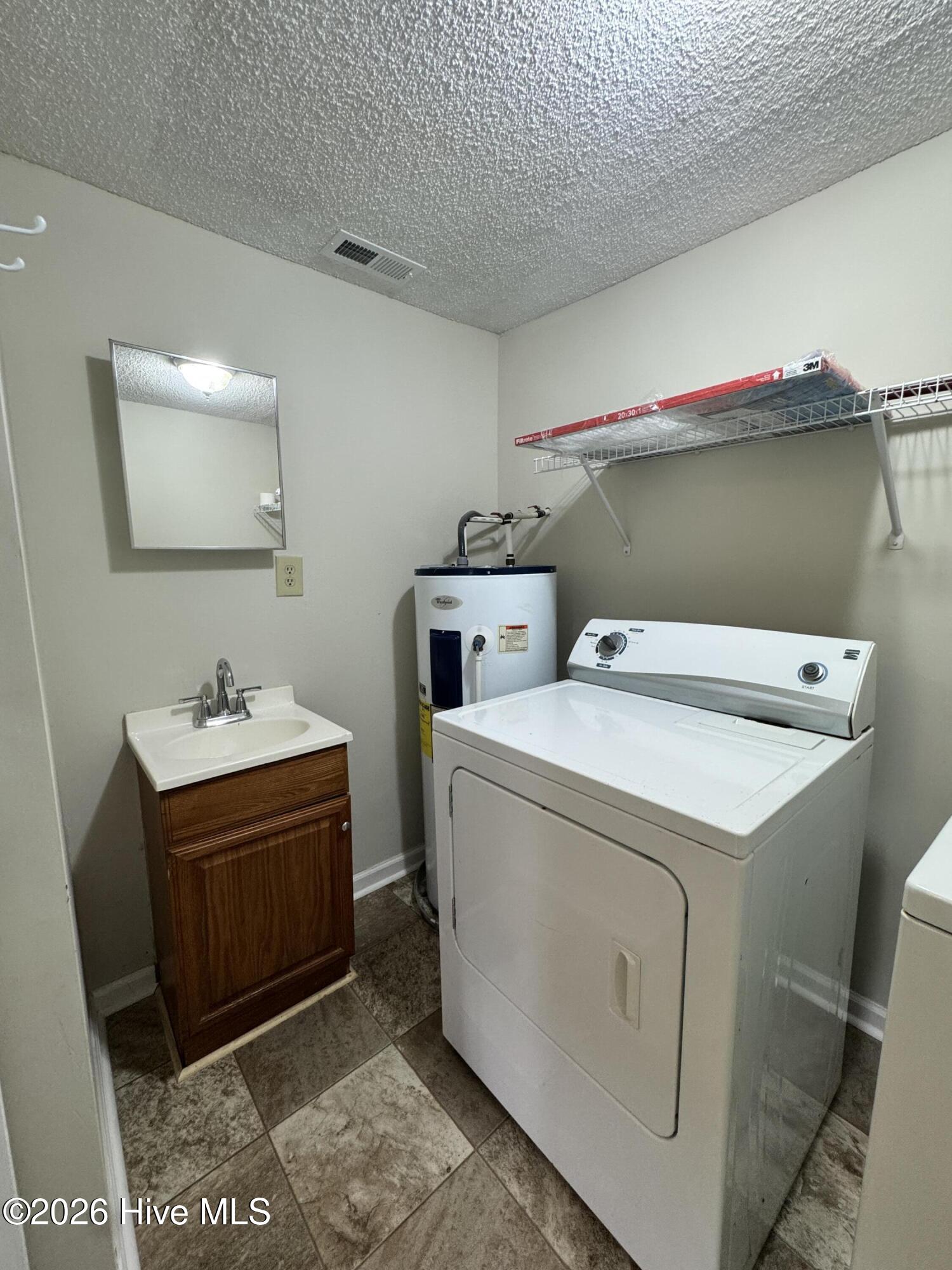 1103 Onslow Pines Road Property Photo 6