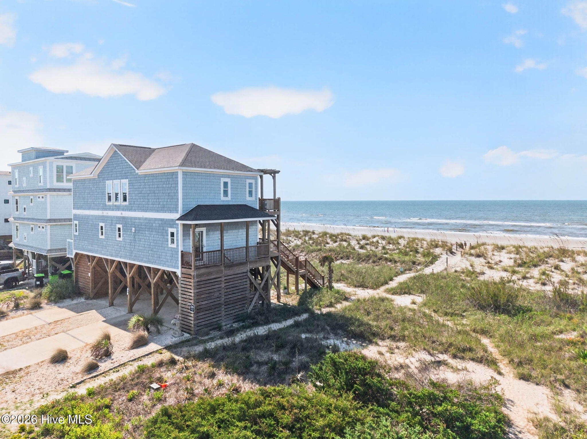 917 E Beach Drive Property Photo 64