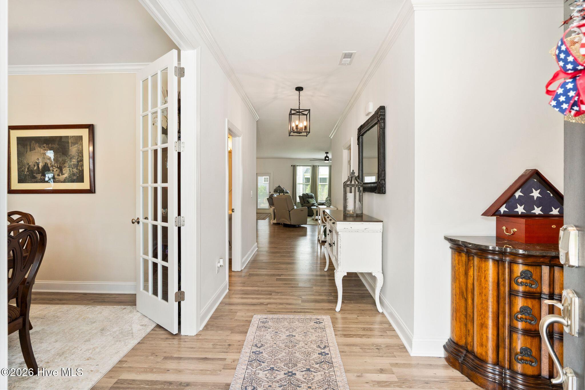 302 Sailor Sky Way Property Photo 4