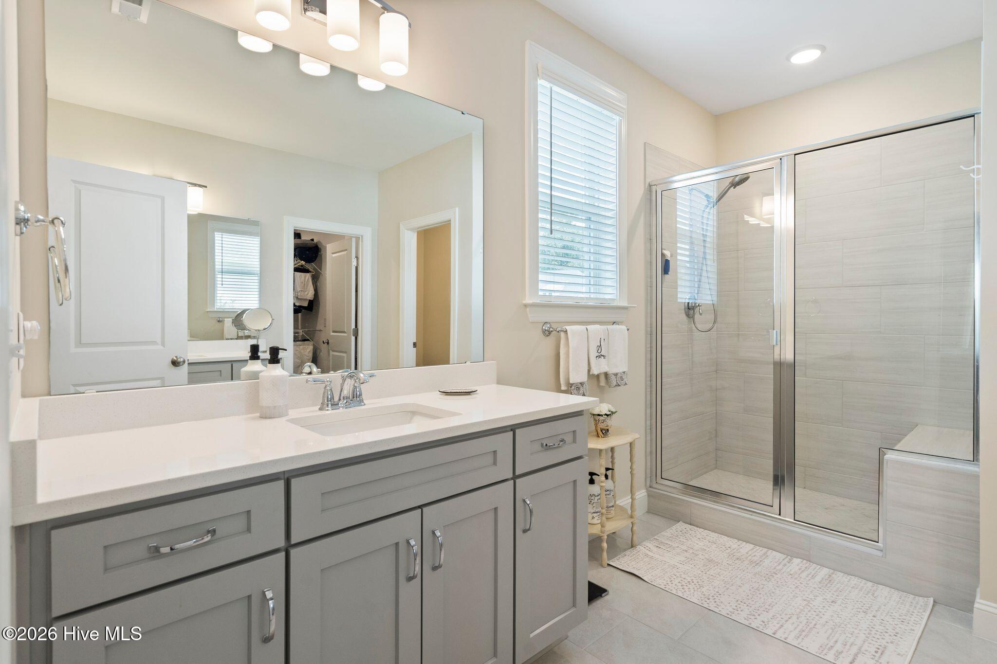 302 Sailor Sky Way Property Photo 16