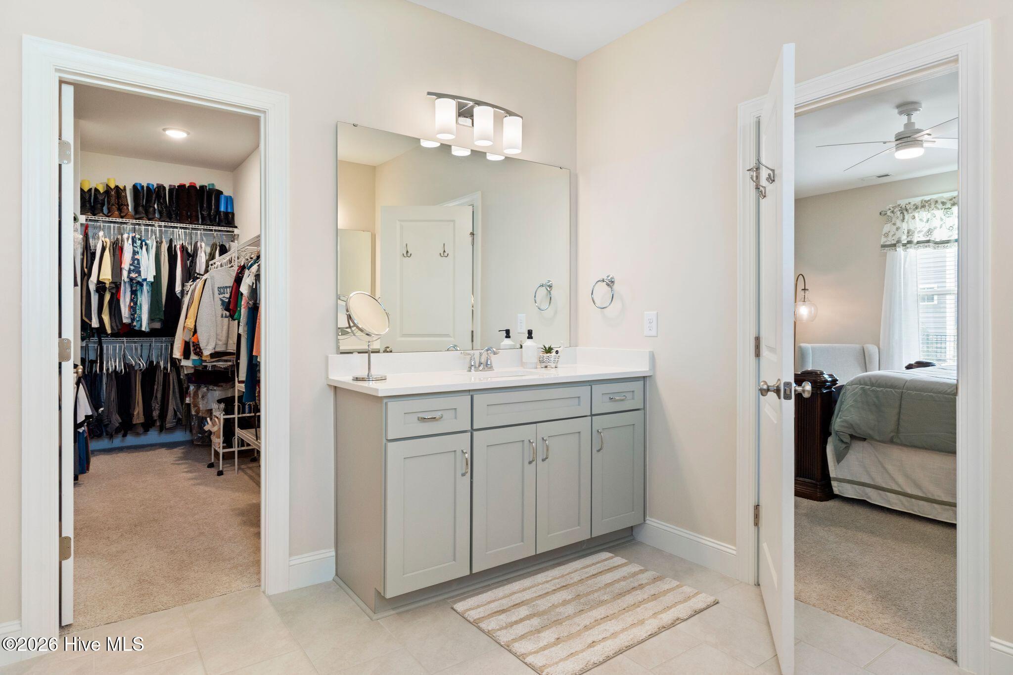 302 Sailor Sky Way Property Photo 17