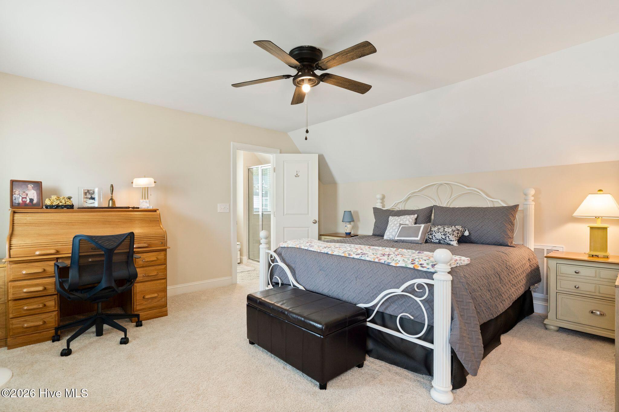 302 Sailor Sky Way Property Photo 24
