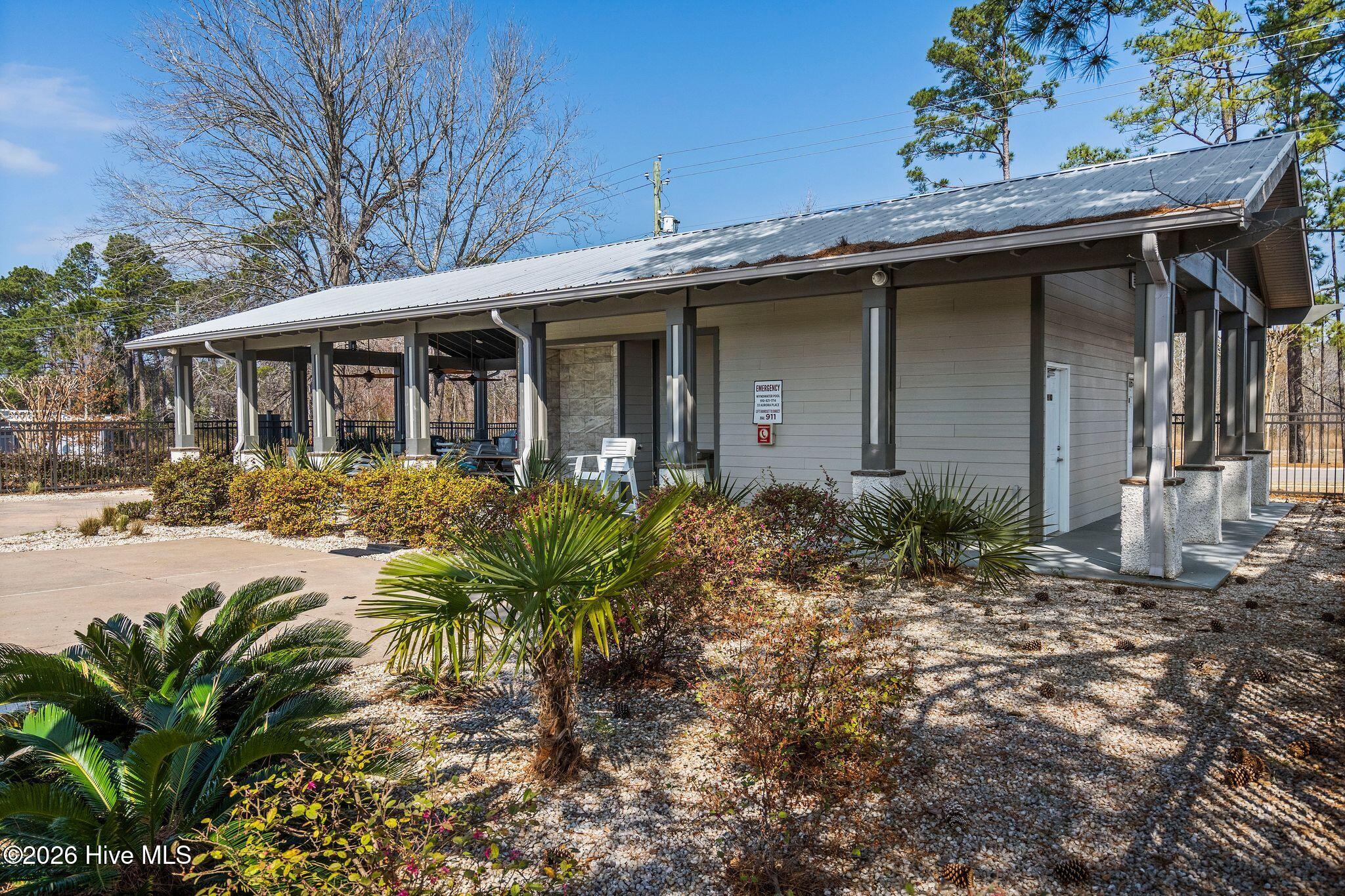 302 Sailor Sky Way Property Photo 40