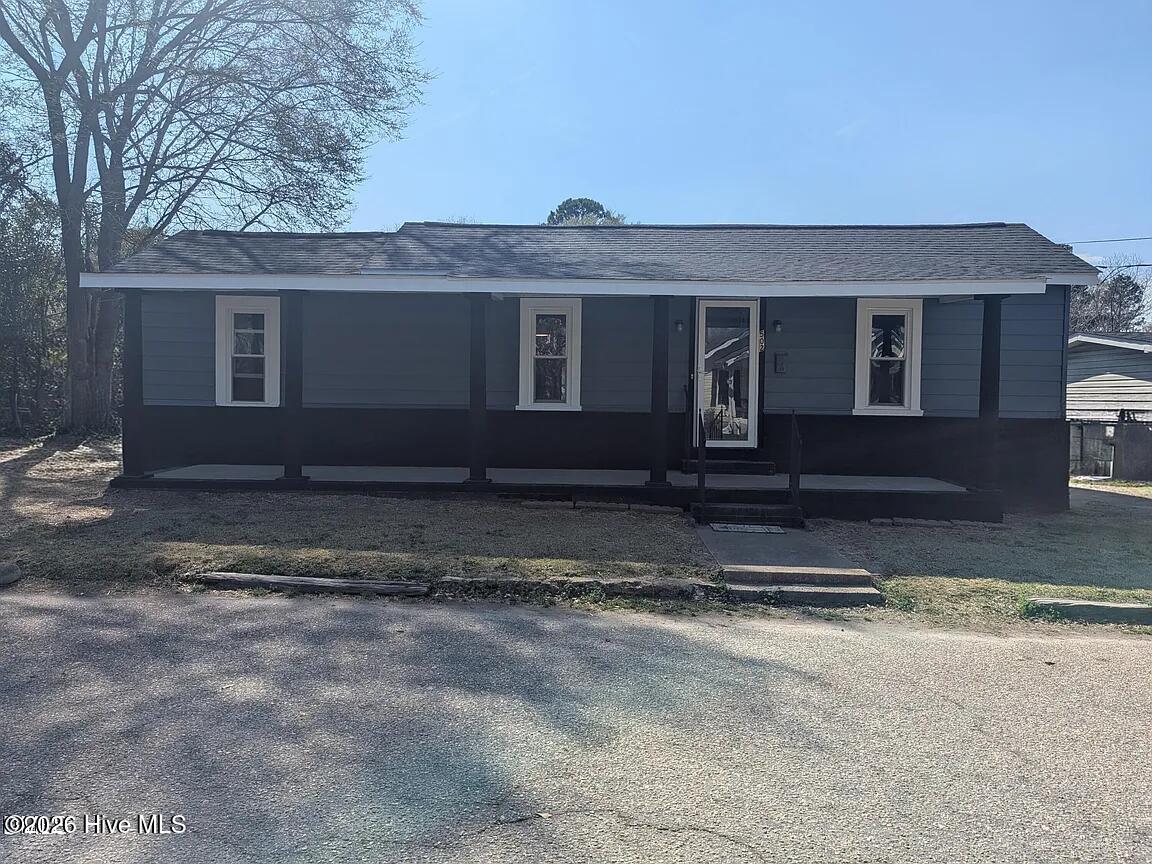 502 E Surles Street Property Photo 1