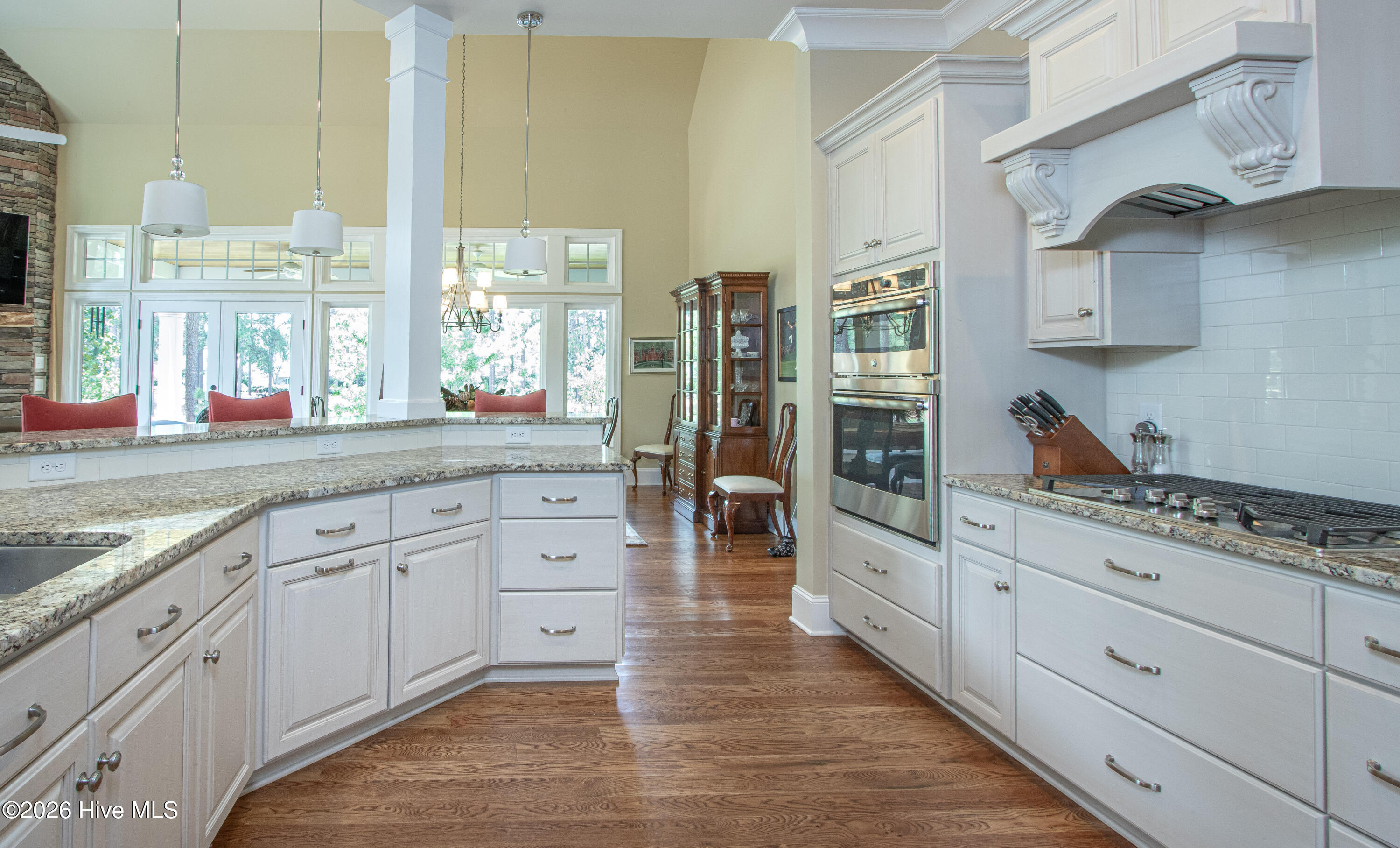 12 Fortrose Circle Property Photo 8