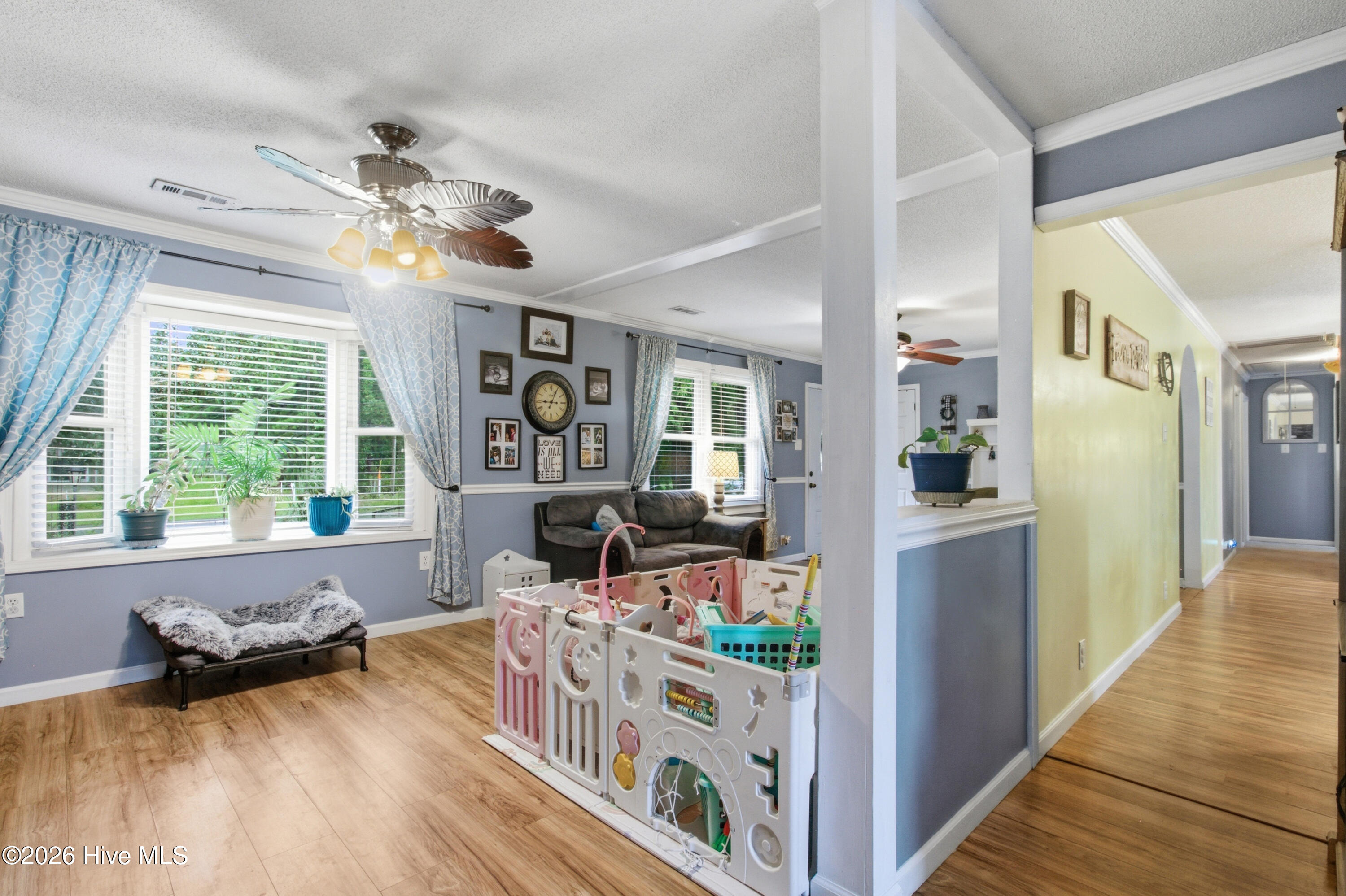 6634 Florence Road Property Photo 5