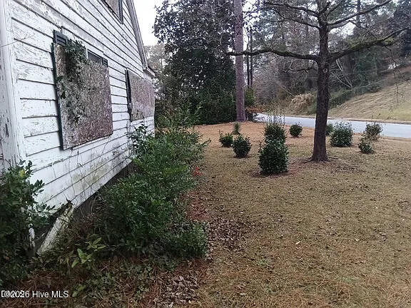 112 N Secrest Street Property Photo 12