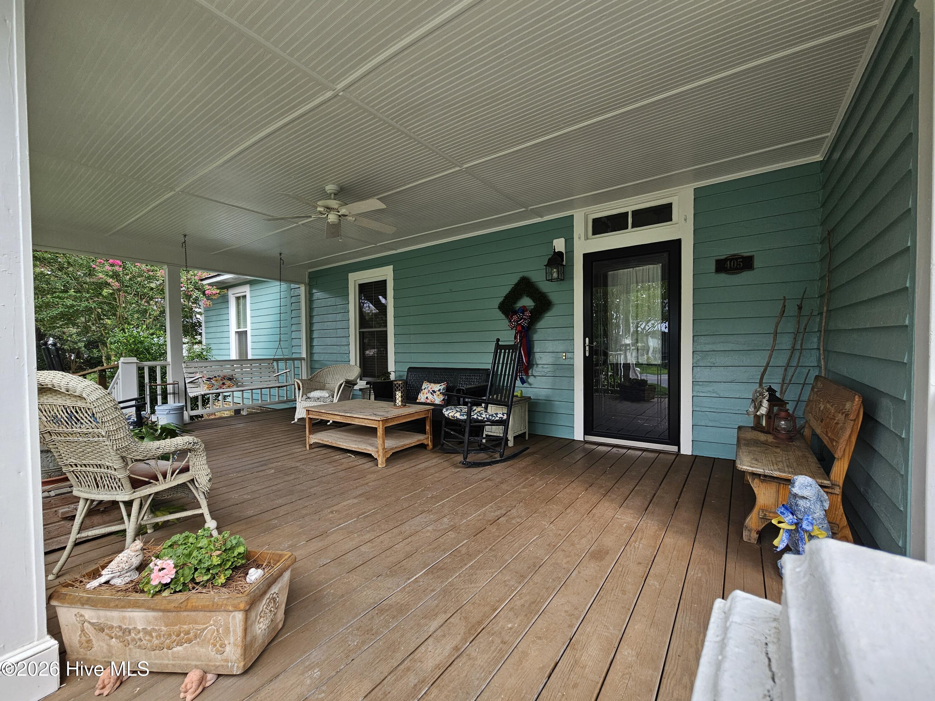 405 W Clinton Street Property Photo 14