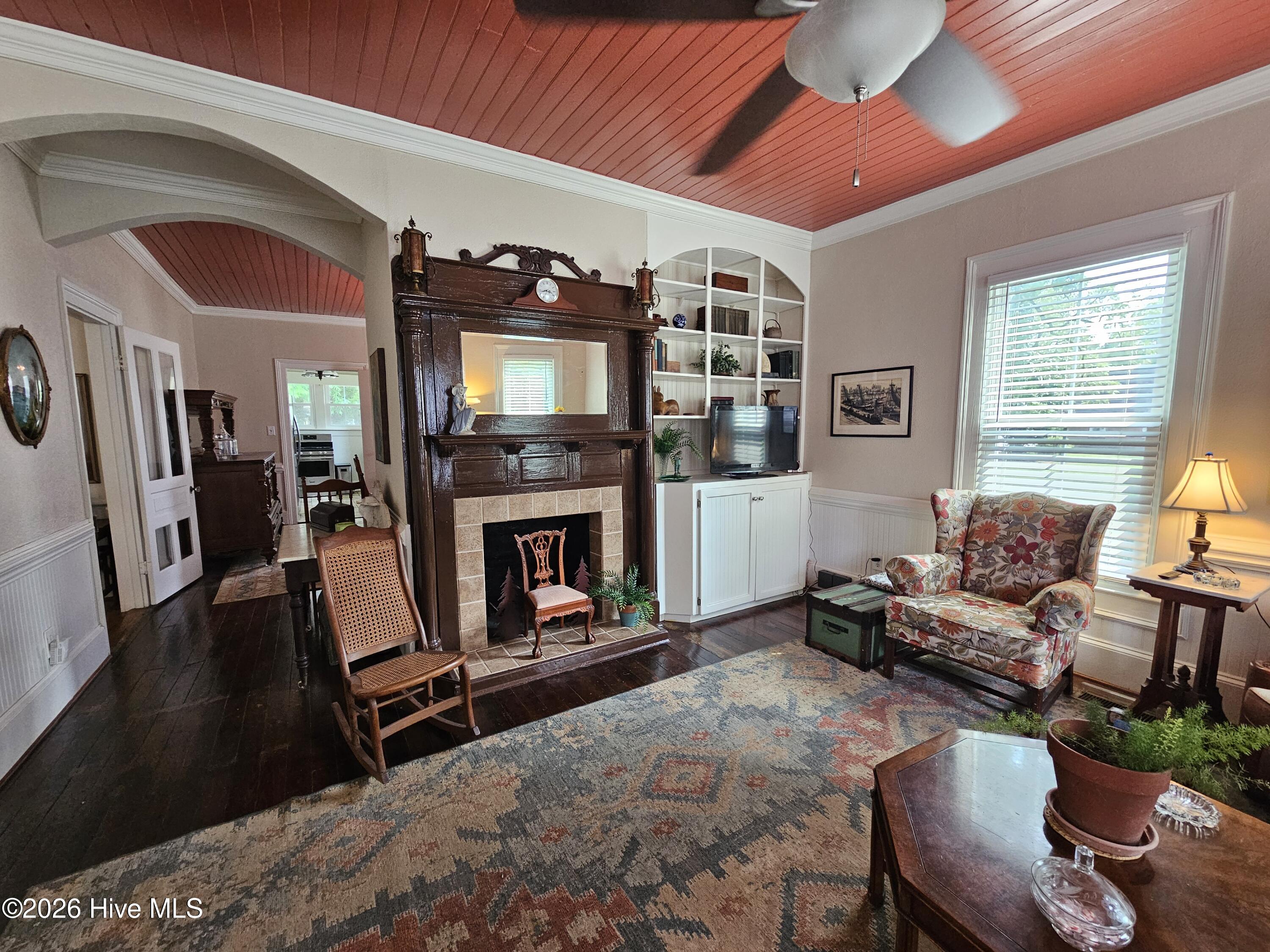 405 W Clinton Street Property Photo 19