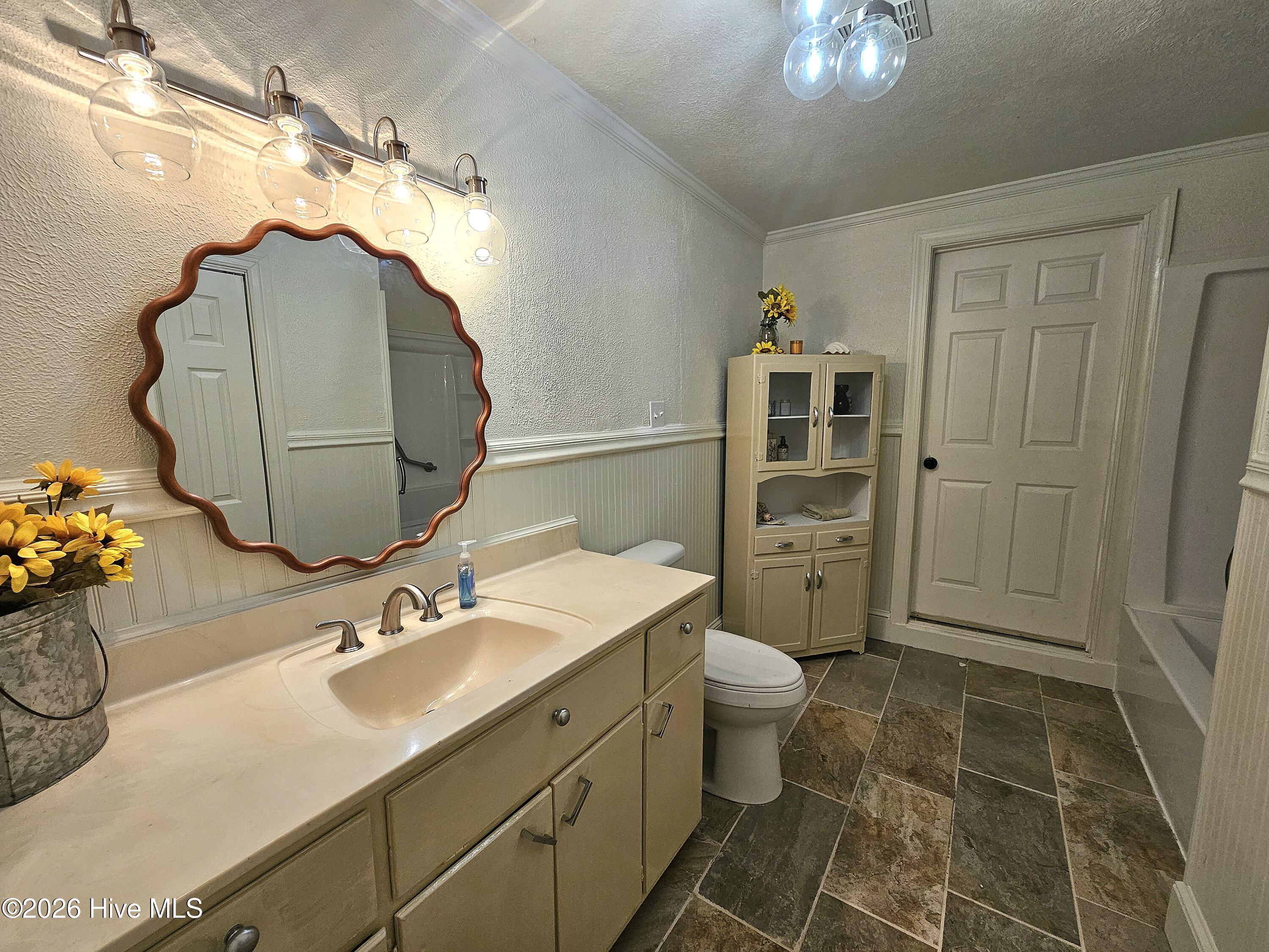 405 W Clinton Street Property Photo 28