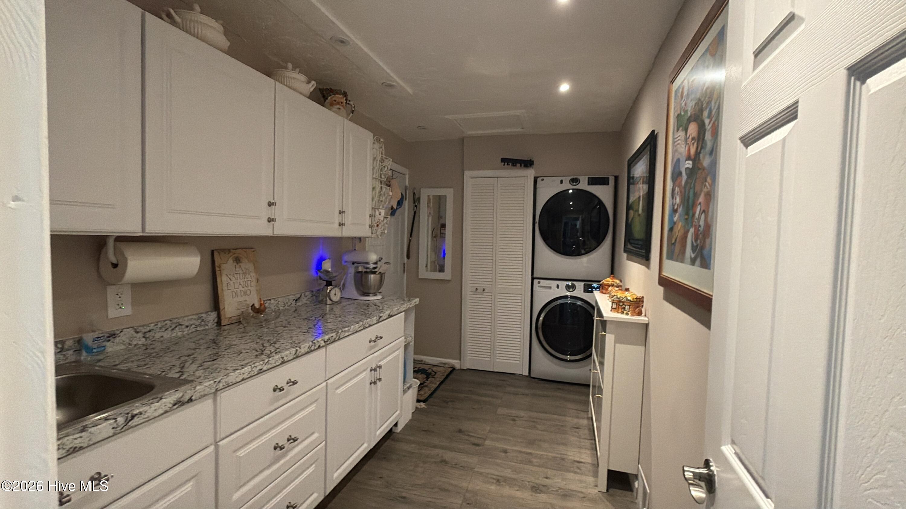 683 Cedar Point Property Photo 11