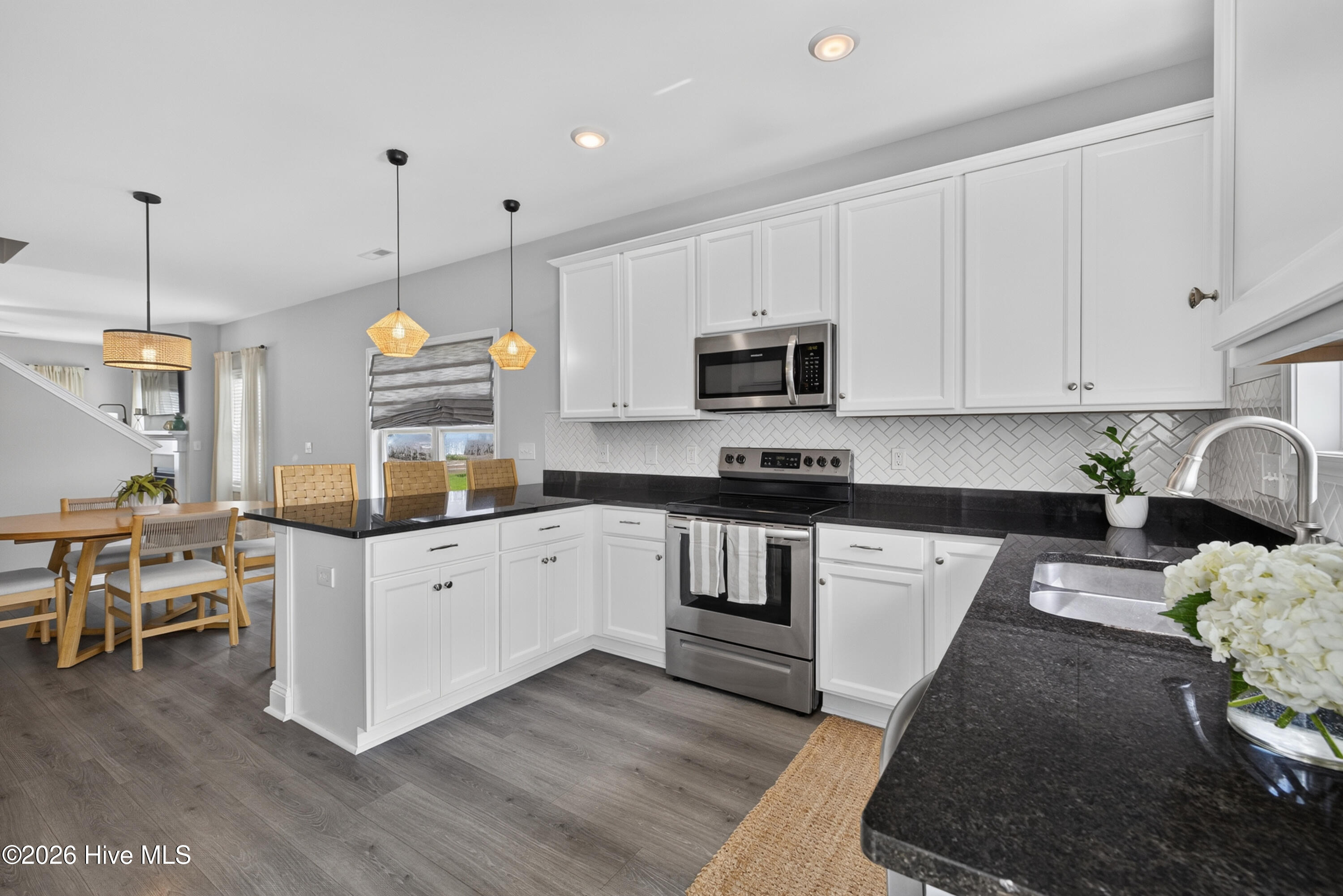 1616 Bratton Court Property Photo 19