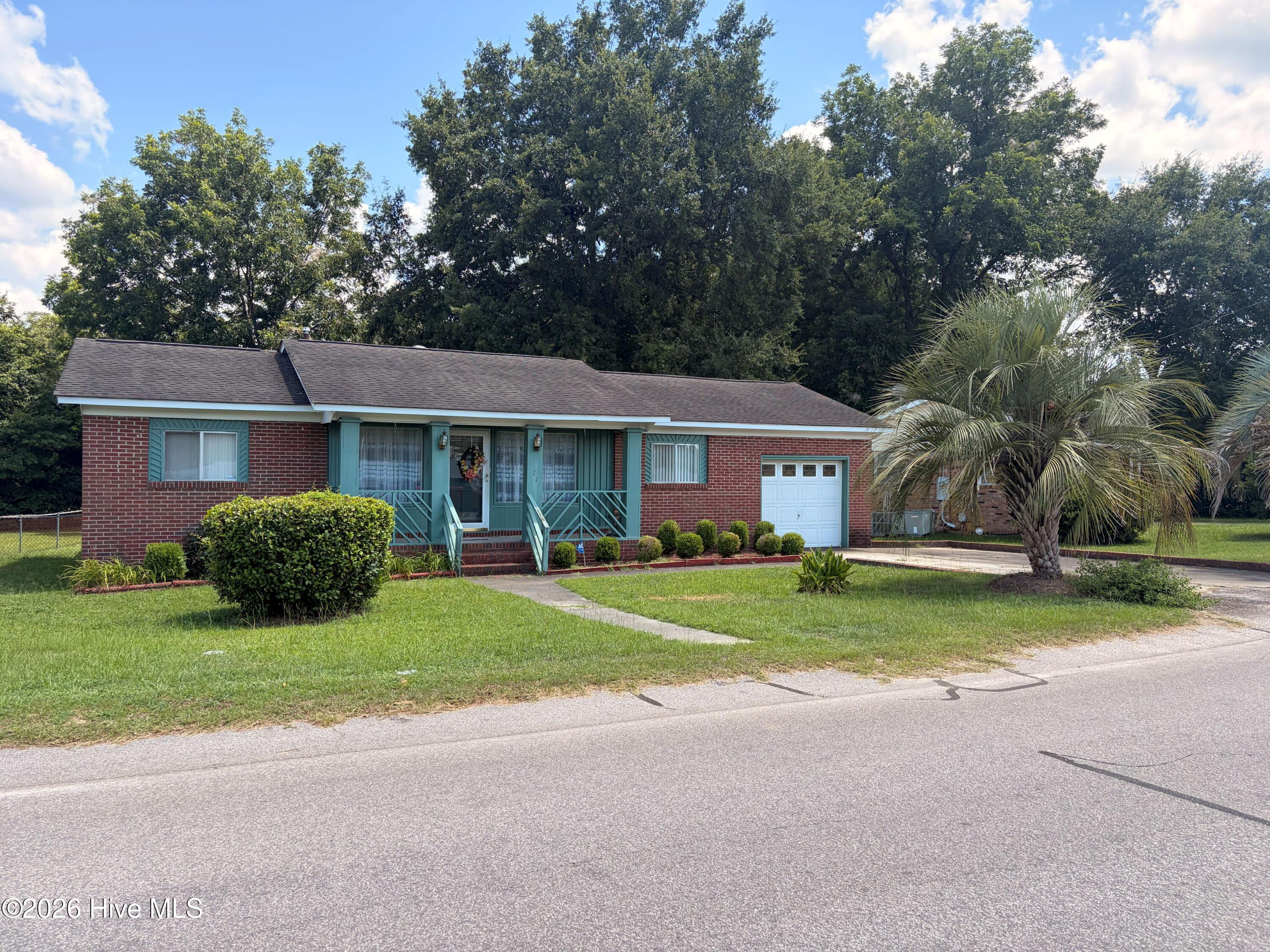71 Canna Street Property Photo 1