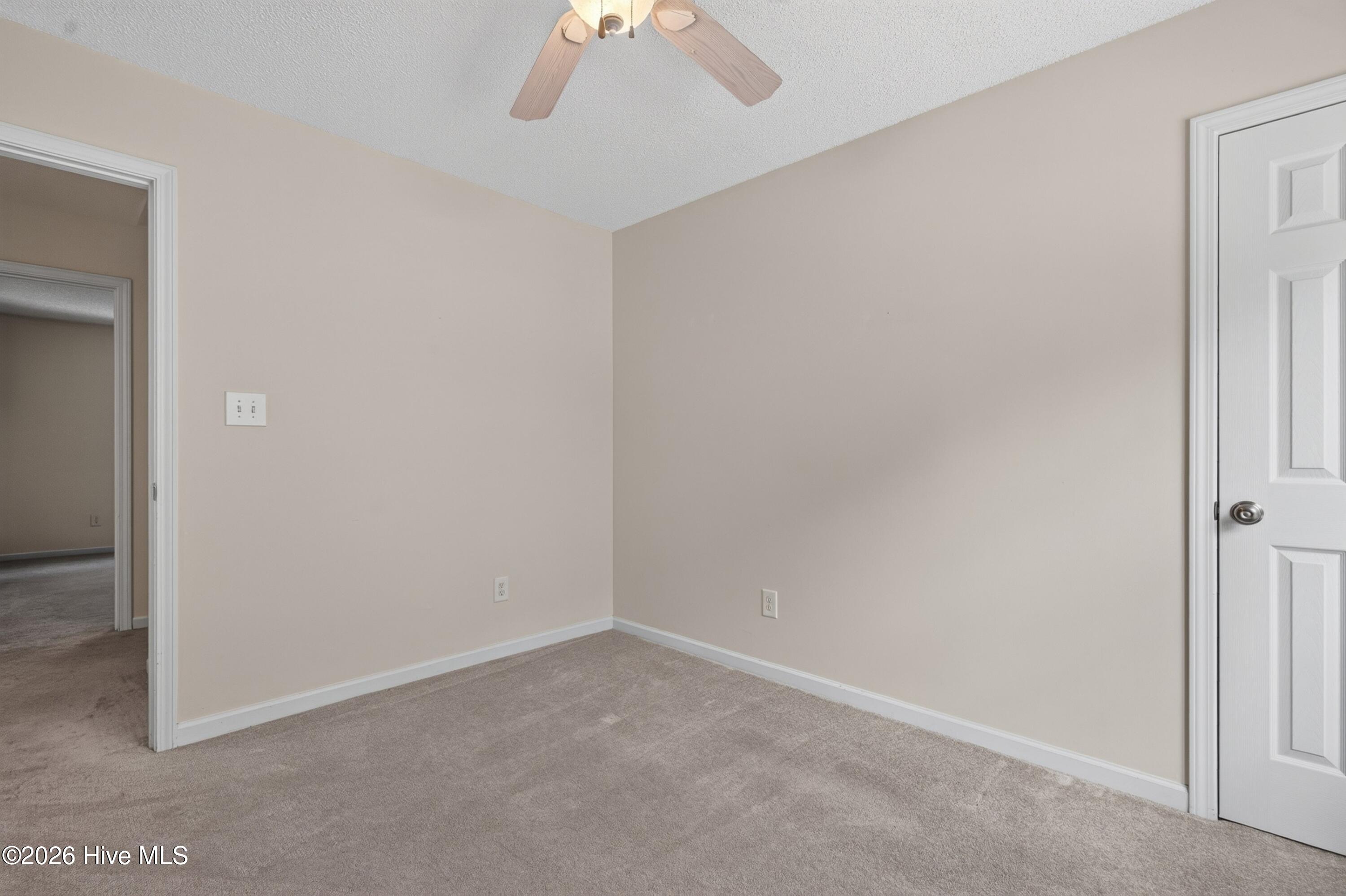 9818 N Olde Towne Wynd Se Property Photo 18