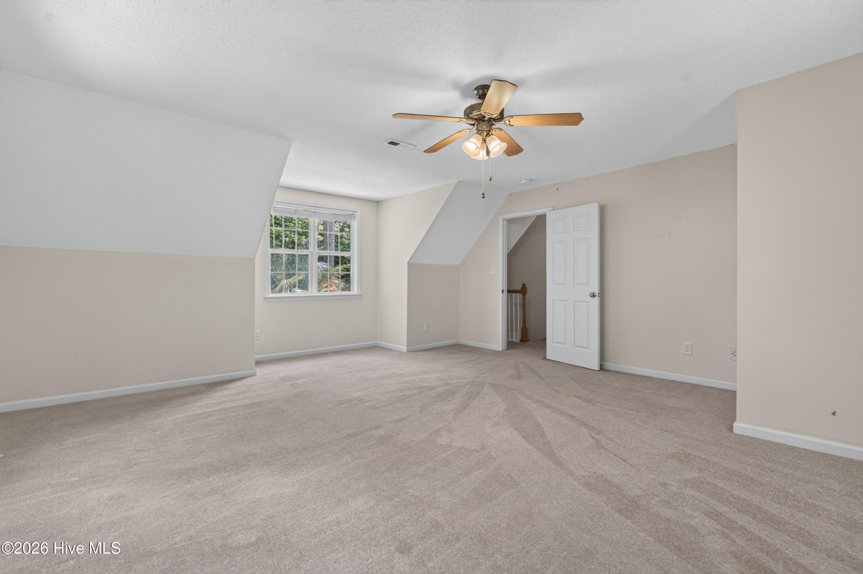 9818 N Olde Towne Wynd Se Property Photo 28