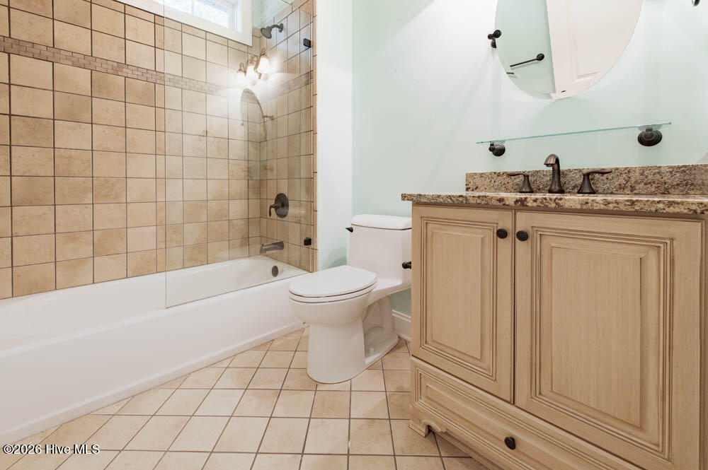 2208 Cardigan Drive Property Photo 25