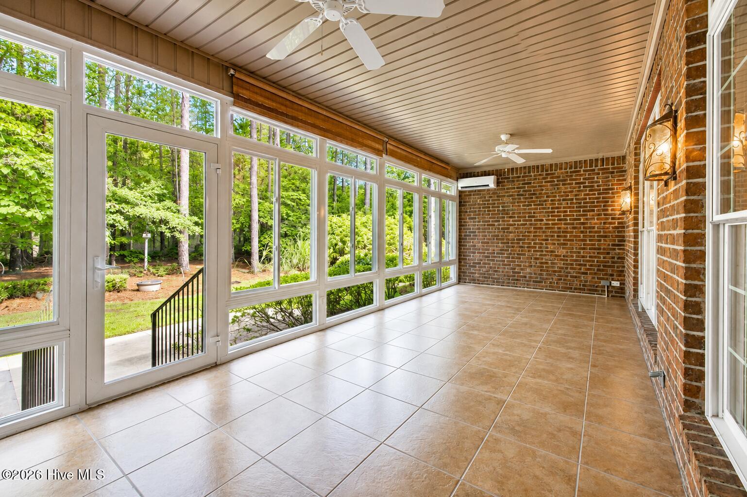 2208 Cardigan Drive Property Photo 28