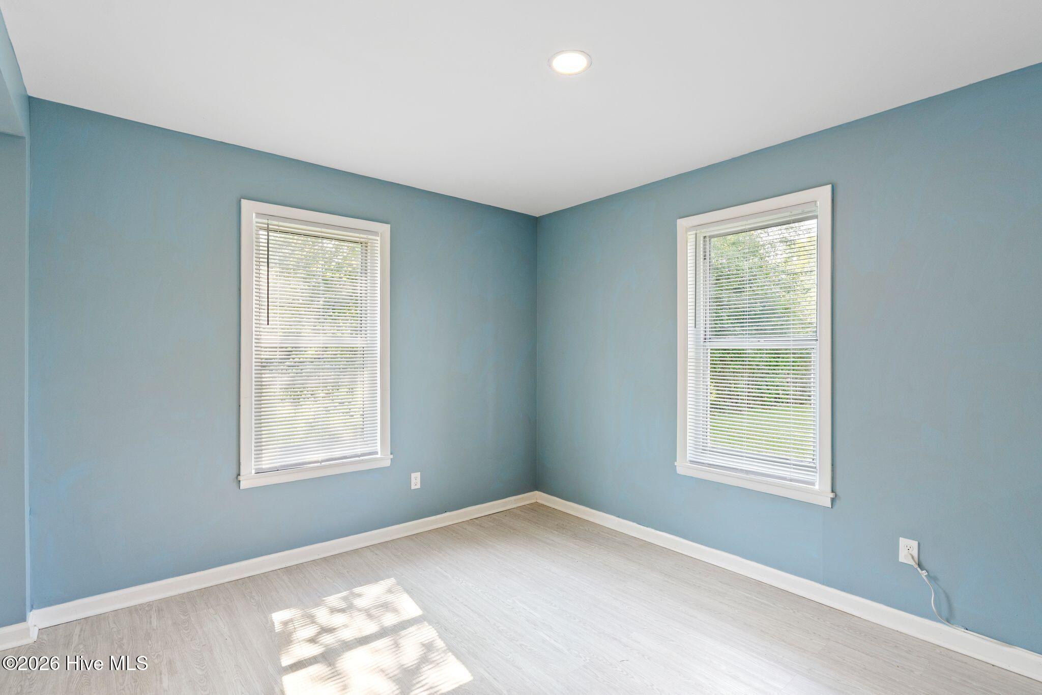 2702 Bunche Street Property Photo 14
