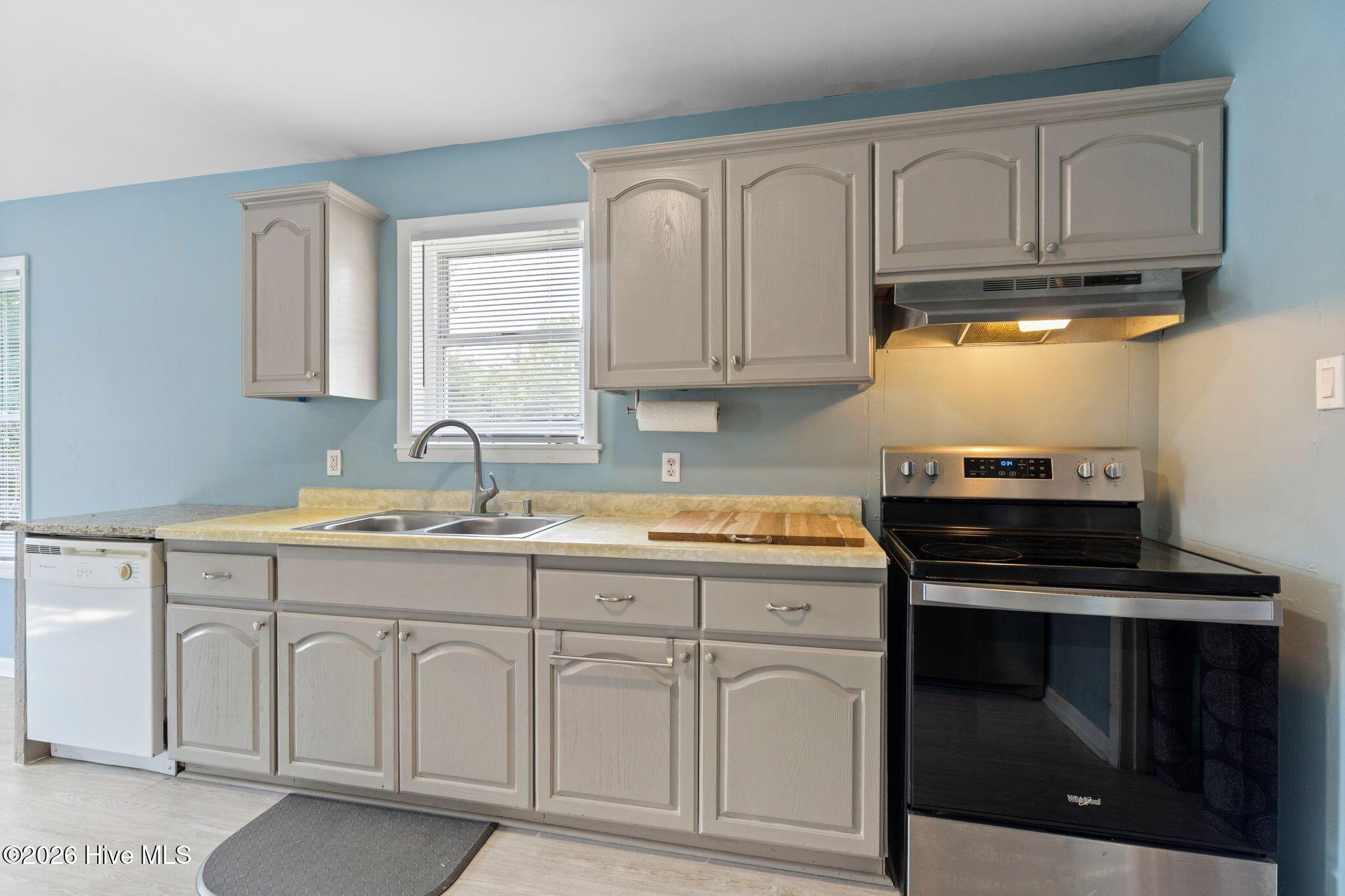 2702 Bunche Street Property Photo 18