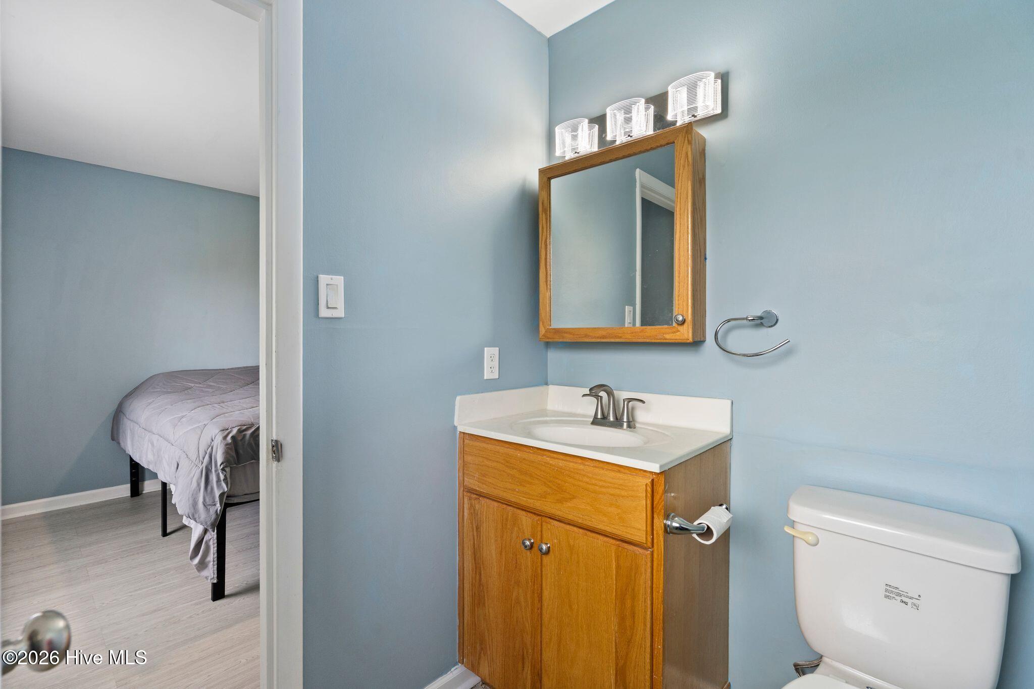 2702 Bunche Street Property Photo 25