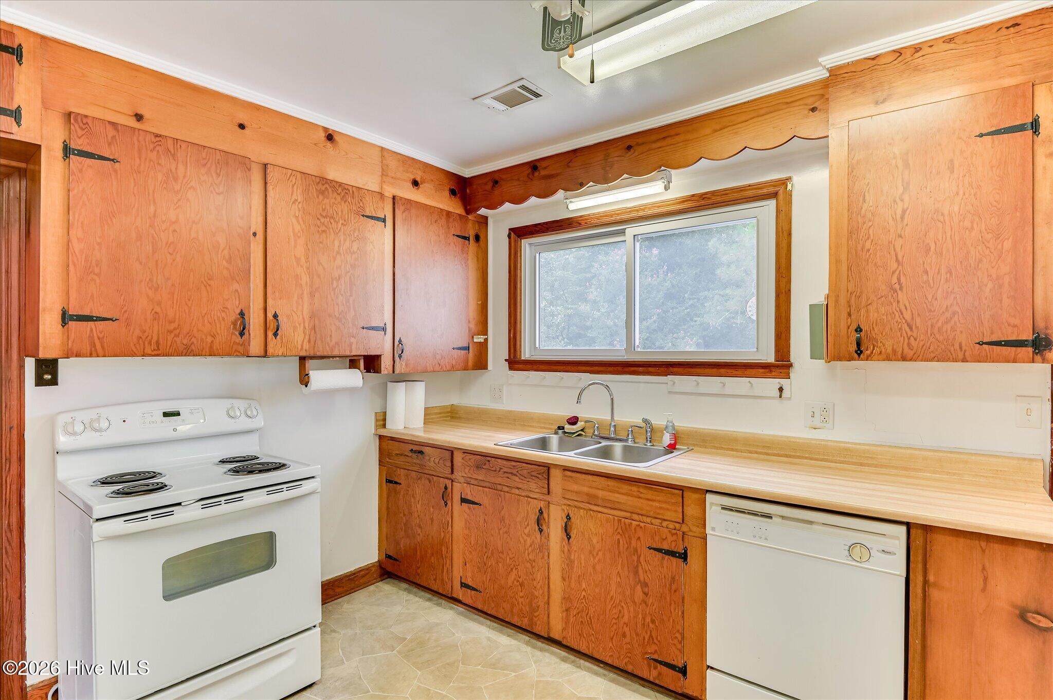 3223 Ware Road Property Photo 10