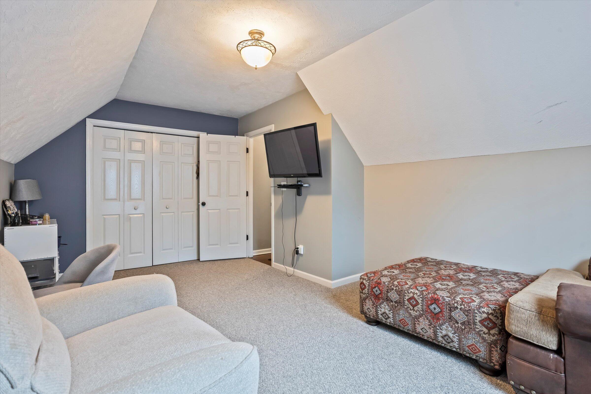 534 Creighton Drive Property Photo 14