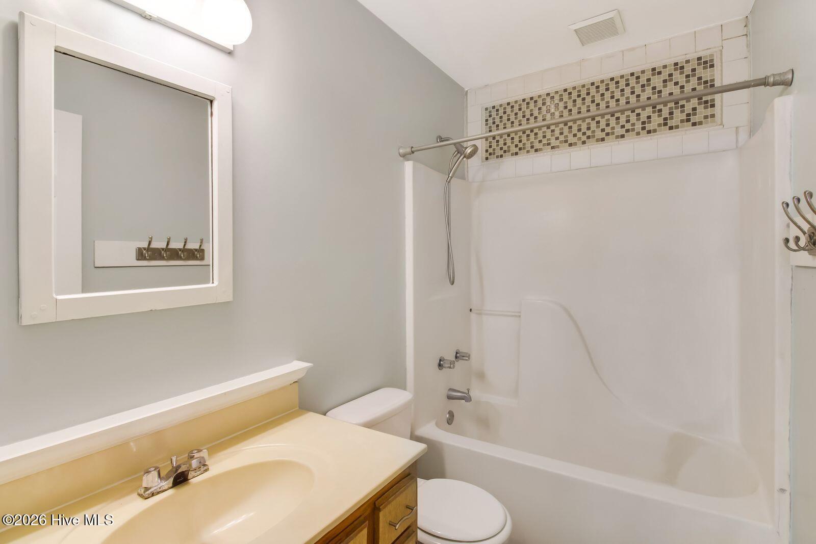 500 Saint George Cove Property Photo 6