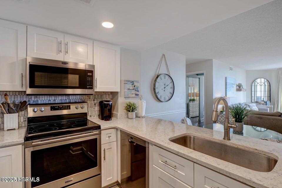 2000 New River Inlet Road Unit 1110 Property Photo 3