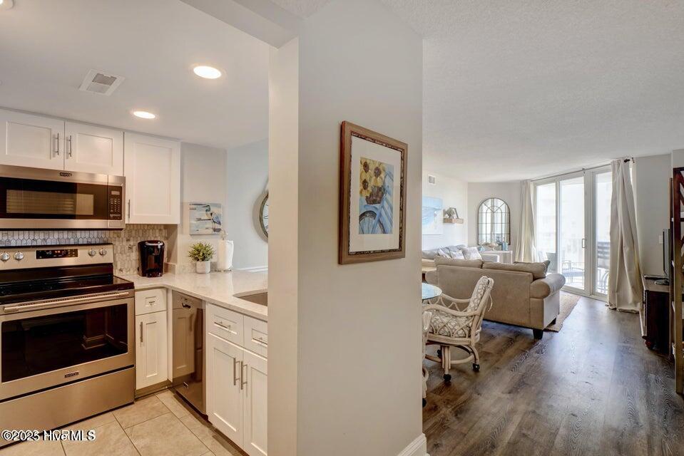 2000 New River Inlet Road Unit 1110 Property Photo 6
