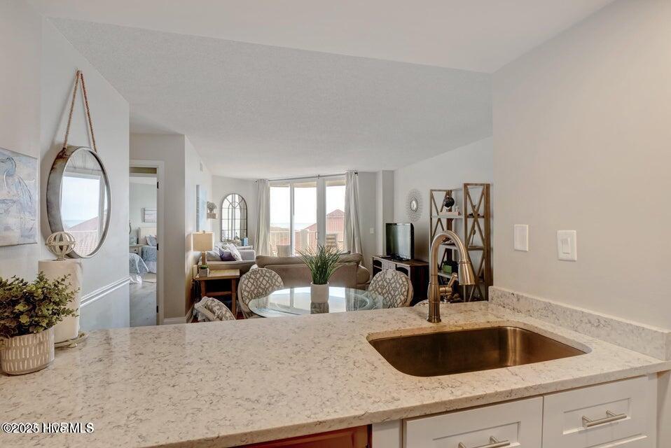 2000 New River Inlet Road Unit 1110 Property Photo 7