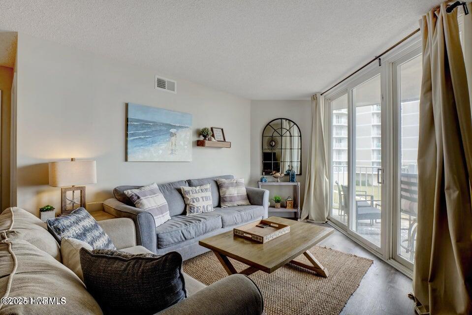 2000 New River Inlet Road Unit 1110 Property Photo 11