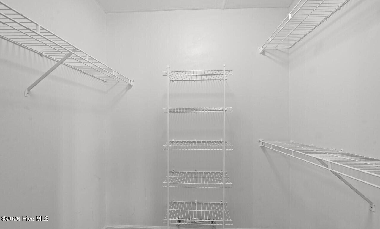 1206 Peyton Circle B Property Photo 12