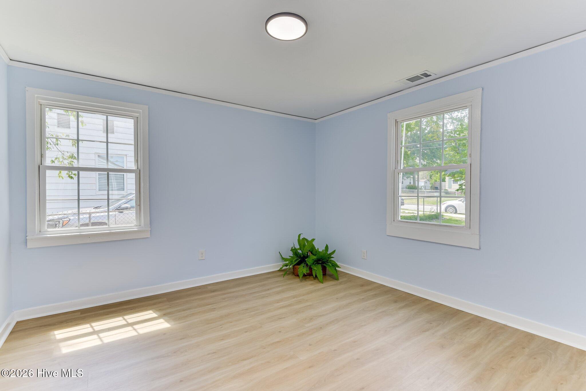 2529 Sheraton Drive Property Photo 14