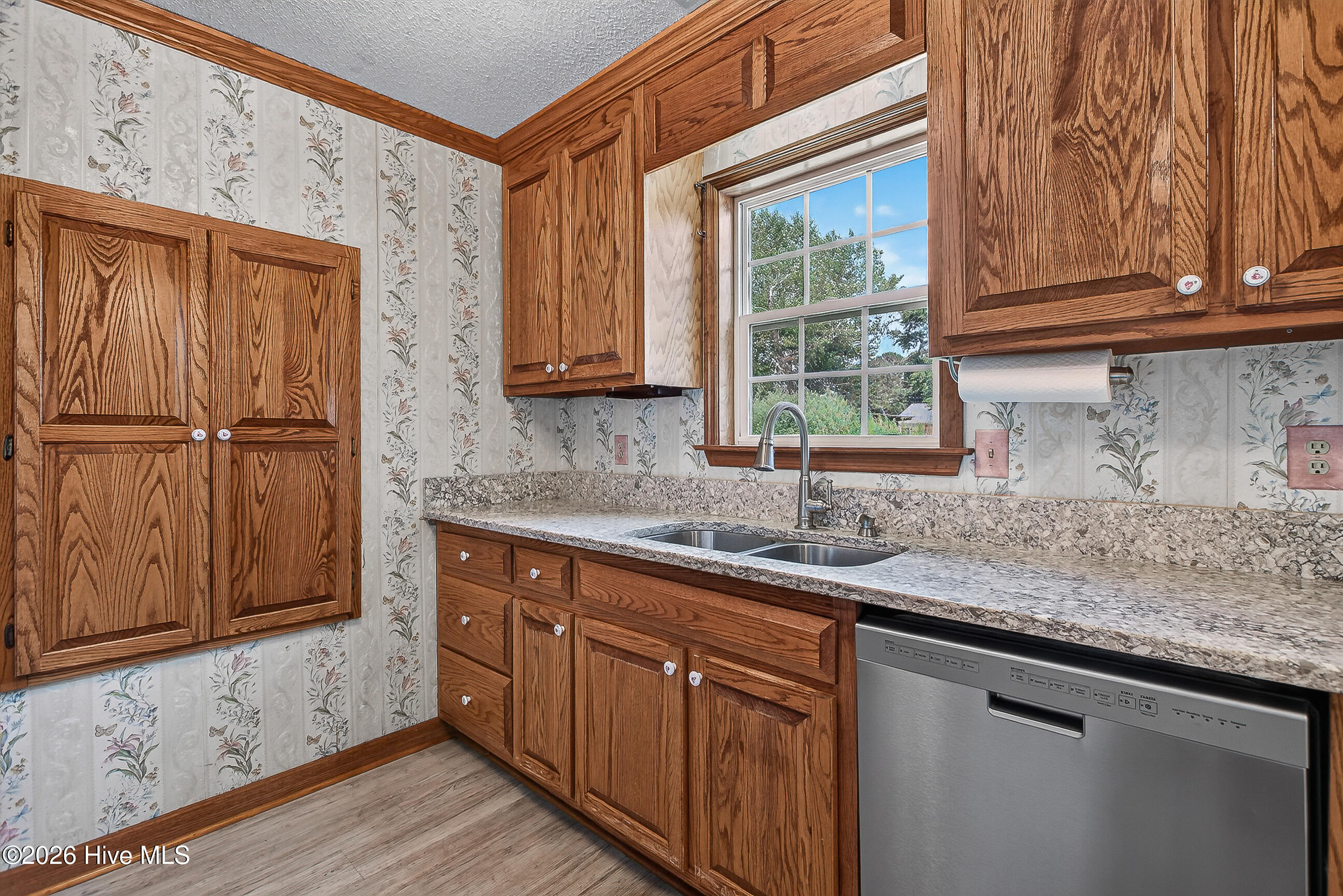 282 Riggs Road Property Photo 14