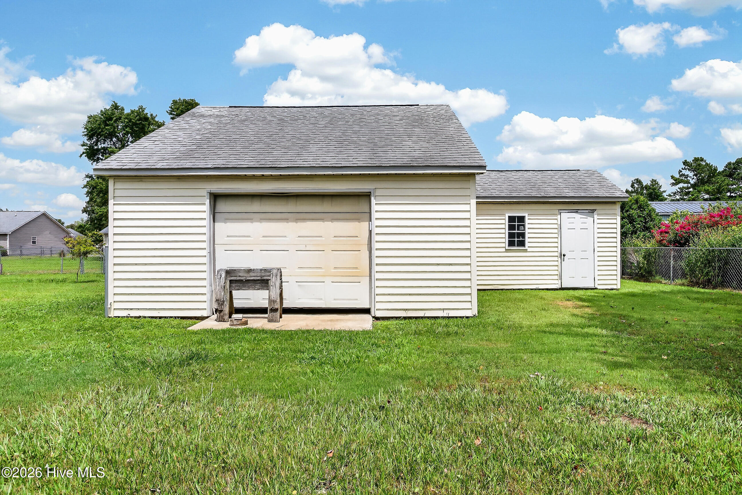 282 Riggs Road Property Photo 34