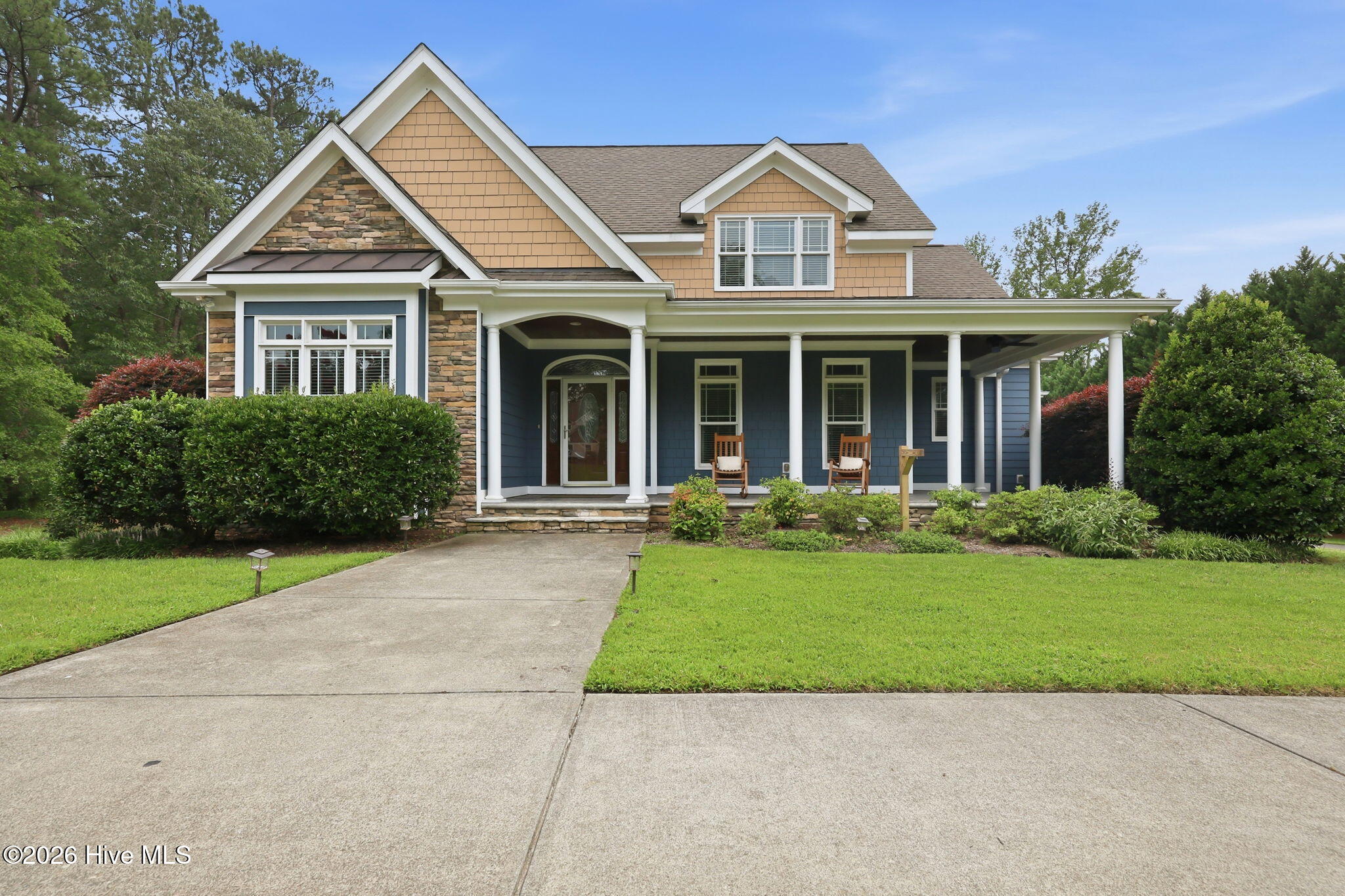1530 Raven Wood Drive