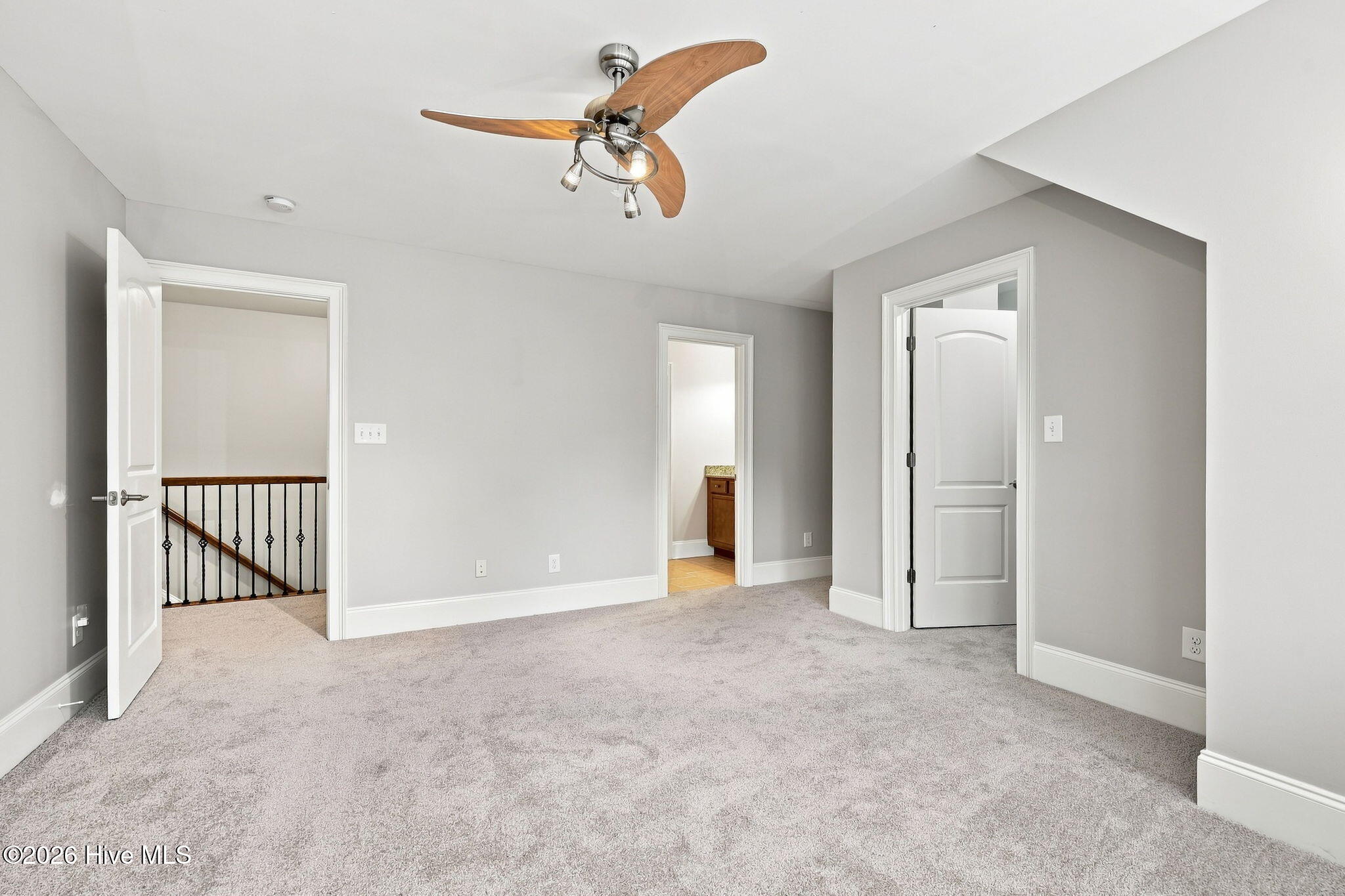 1530 Raven Wood Drive Property Photo 29