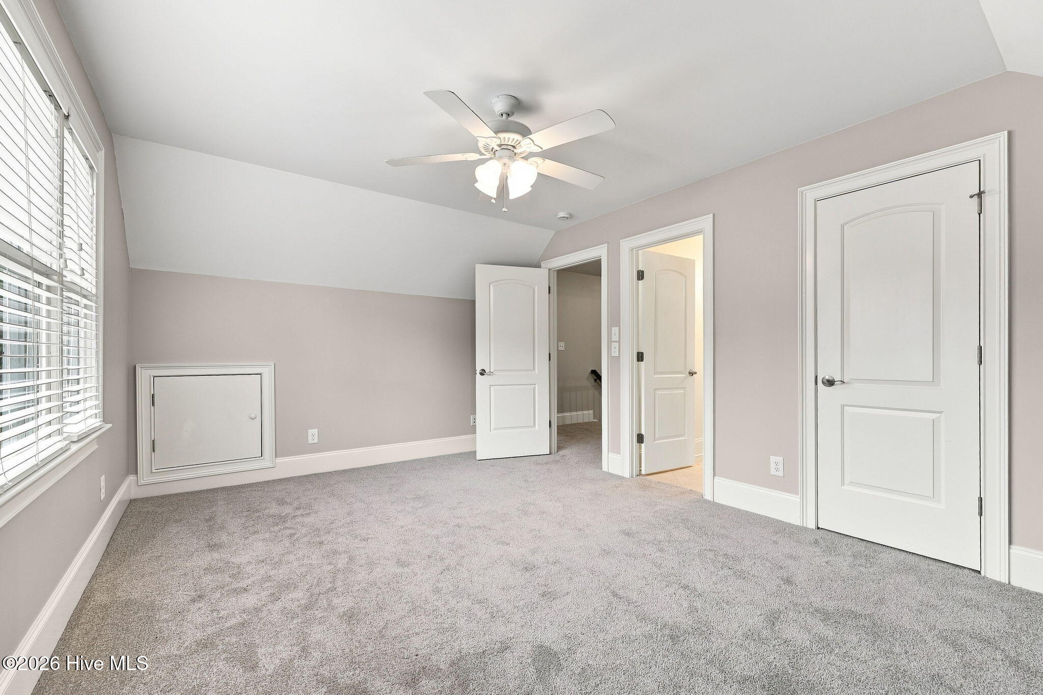1530 Raven Wood Drive Property Photo 37