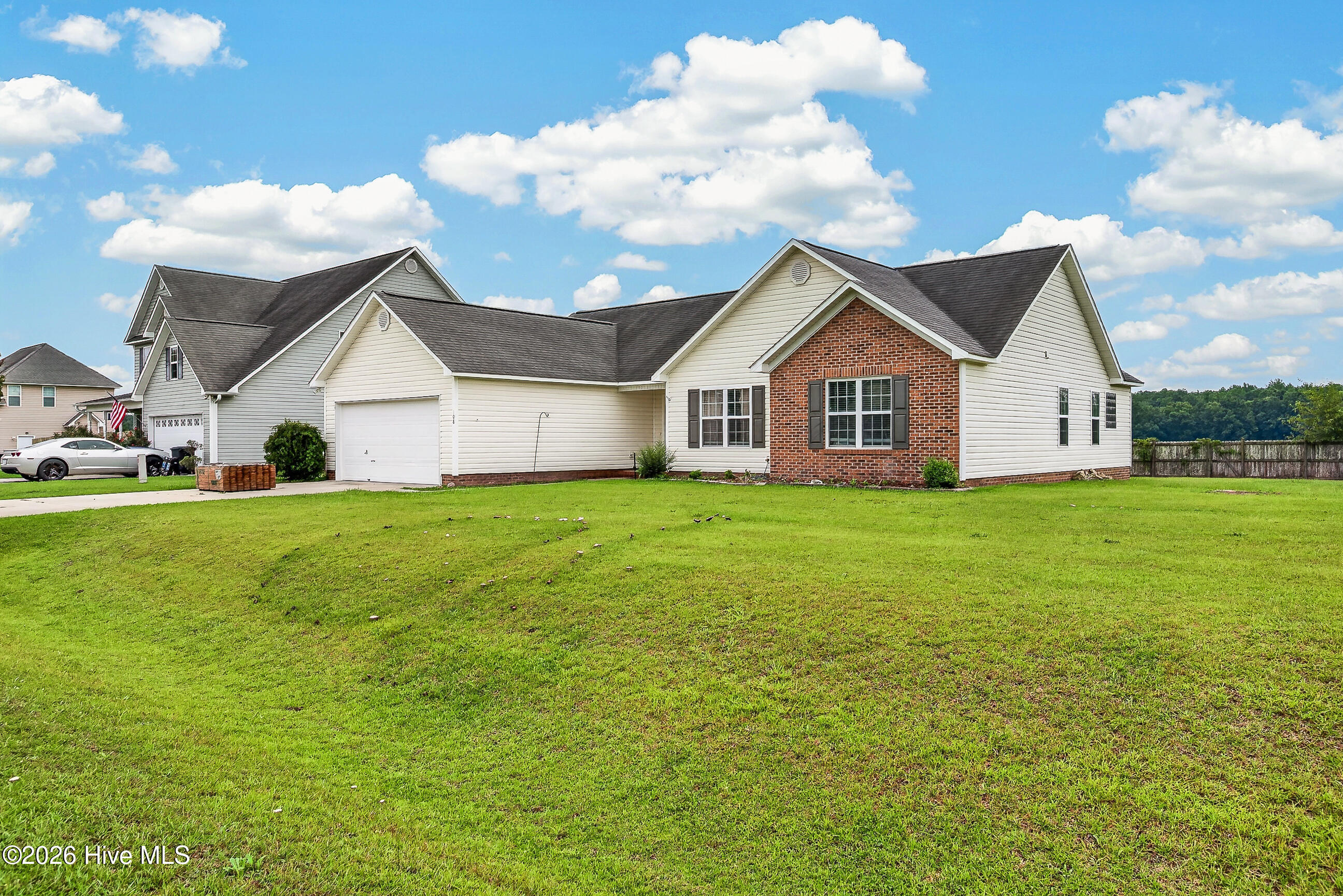 108 Farmington Drive Property Photo 6