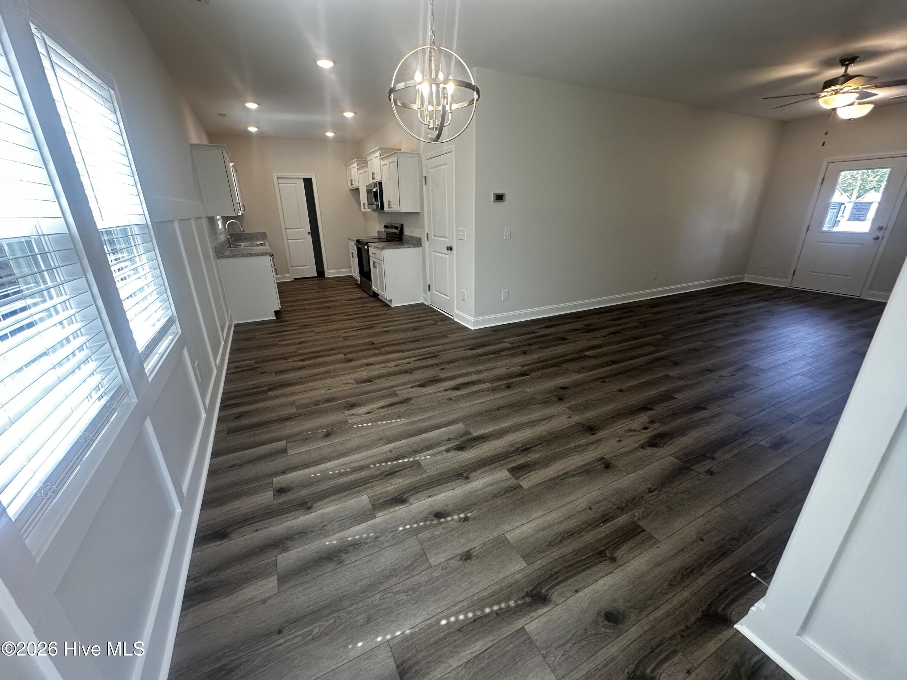 214 Hayden Place Property Photo 6