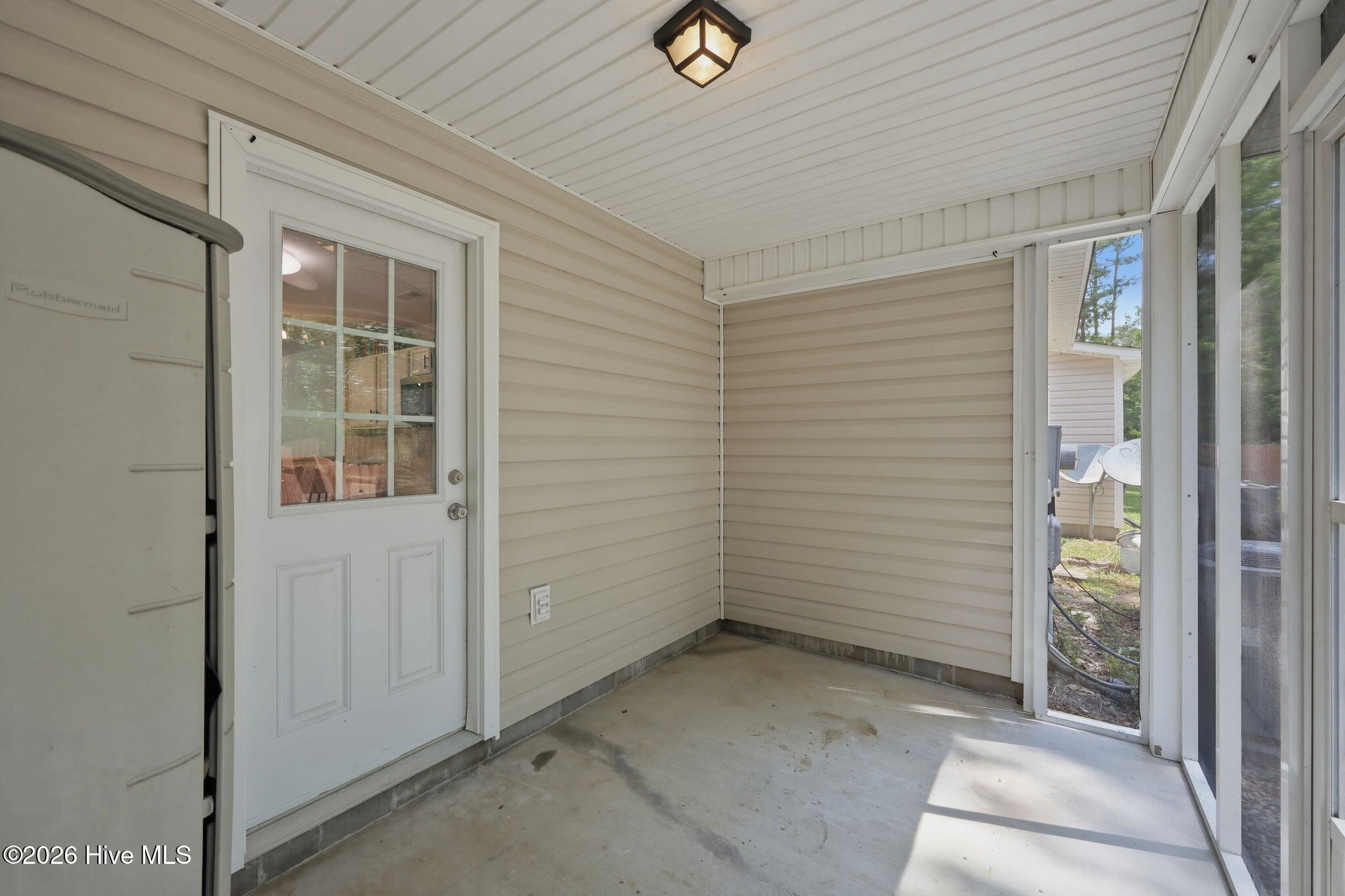 1404 Old Folkstone Road 7 Property Photo 29