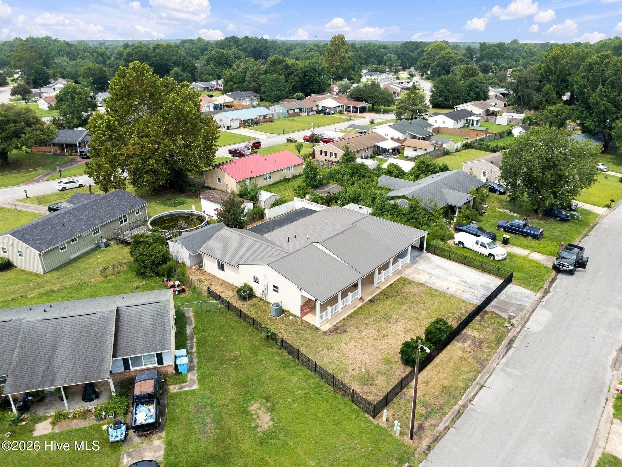 403 Dale Drive Property Photo 11