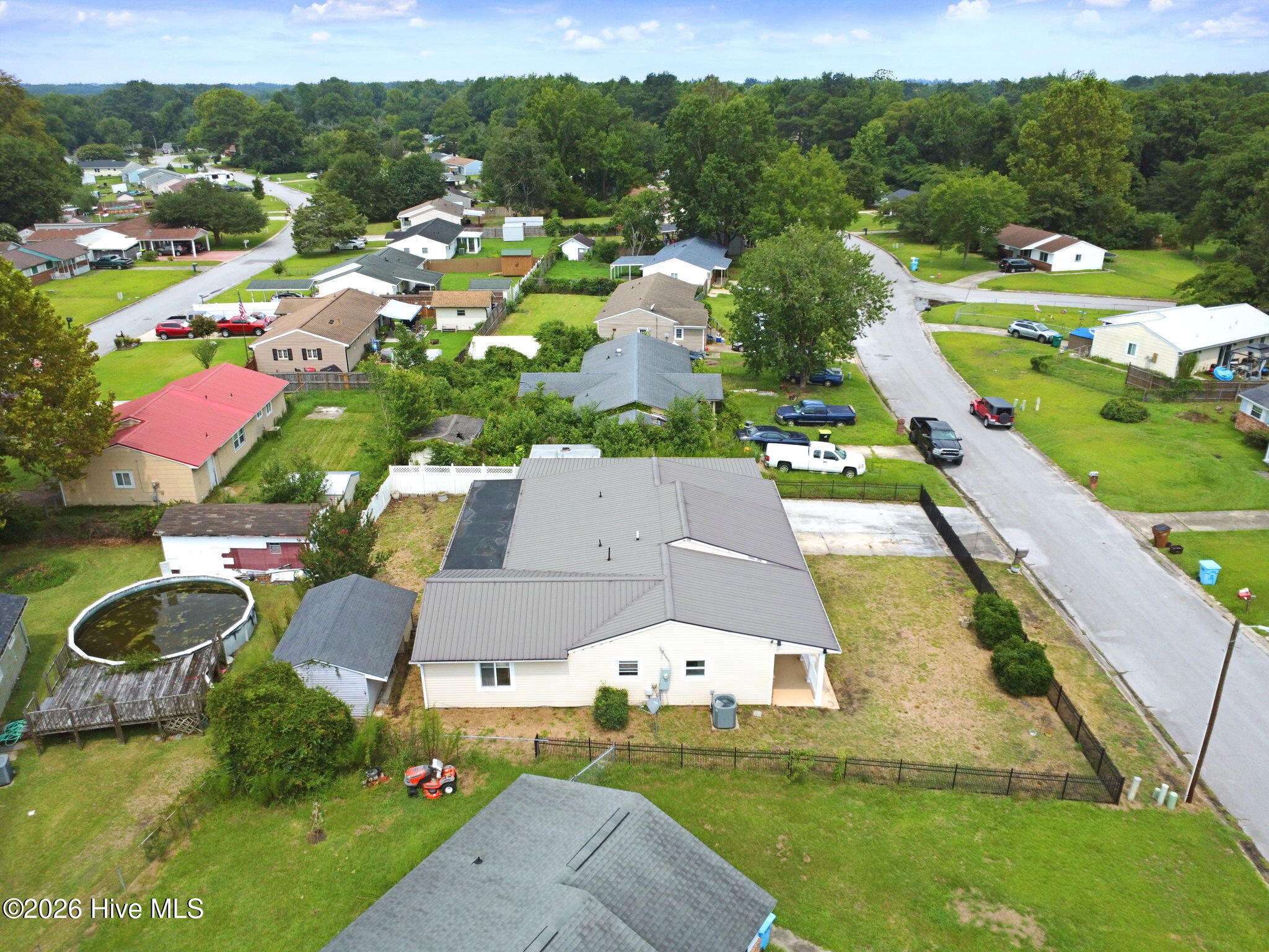403 Dale Drive Property Photo 12