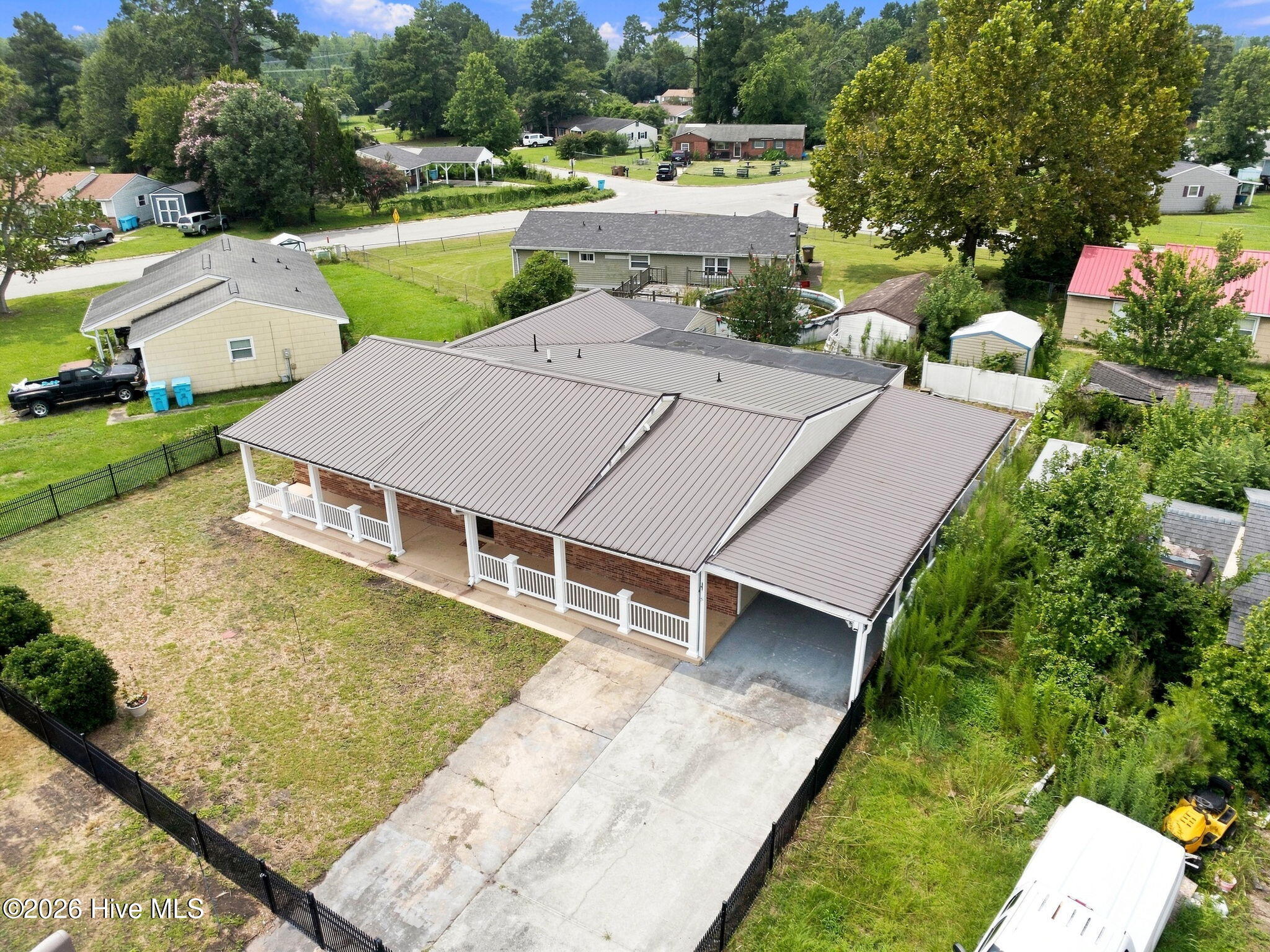 403 Dale Drive Property Photo 17