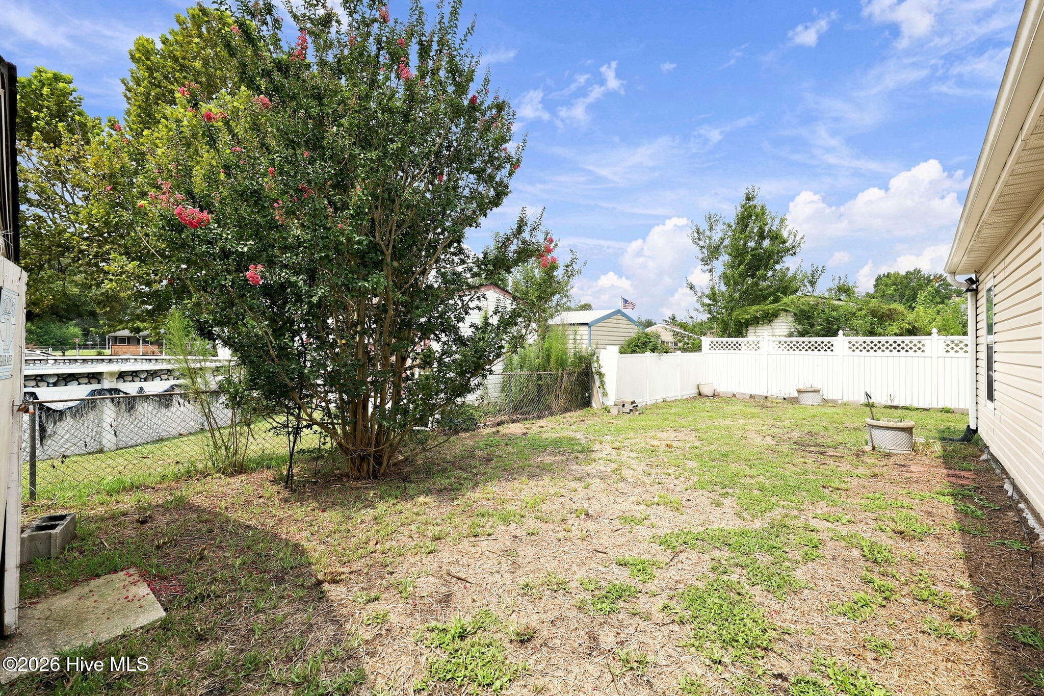 403 Dale Drive Property Photo 27