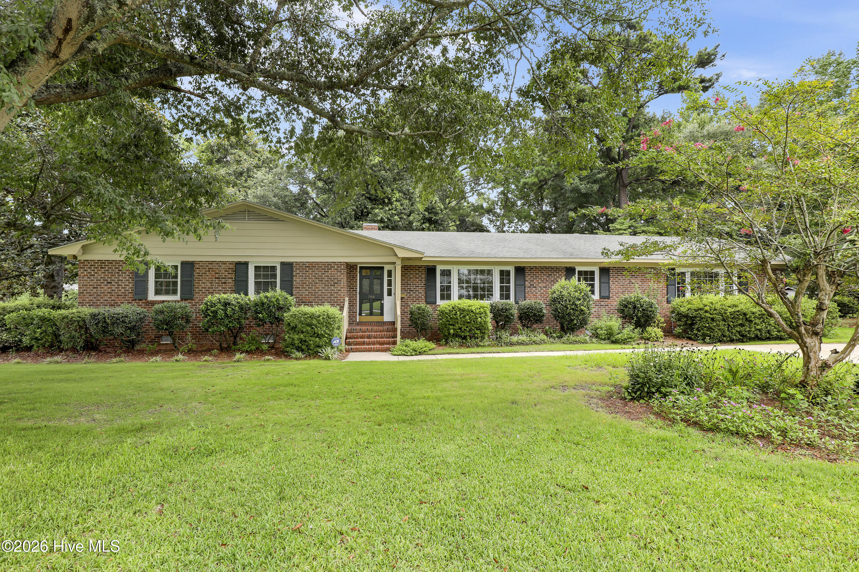 700 Clyde Drive Property Photo 1