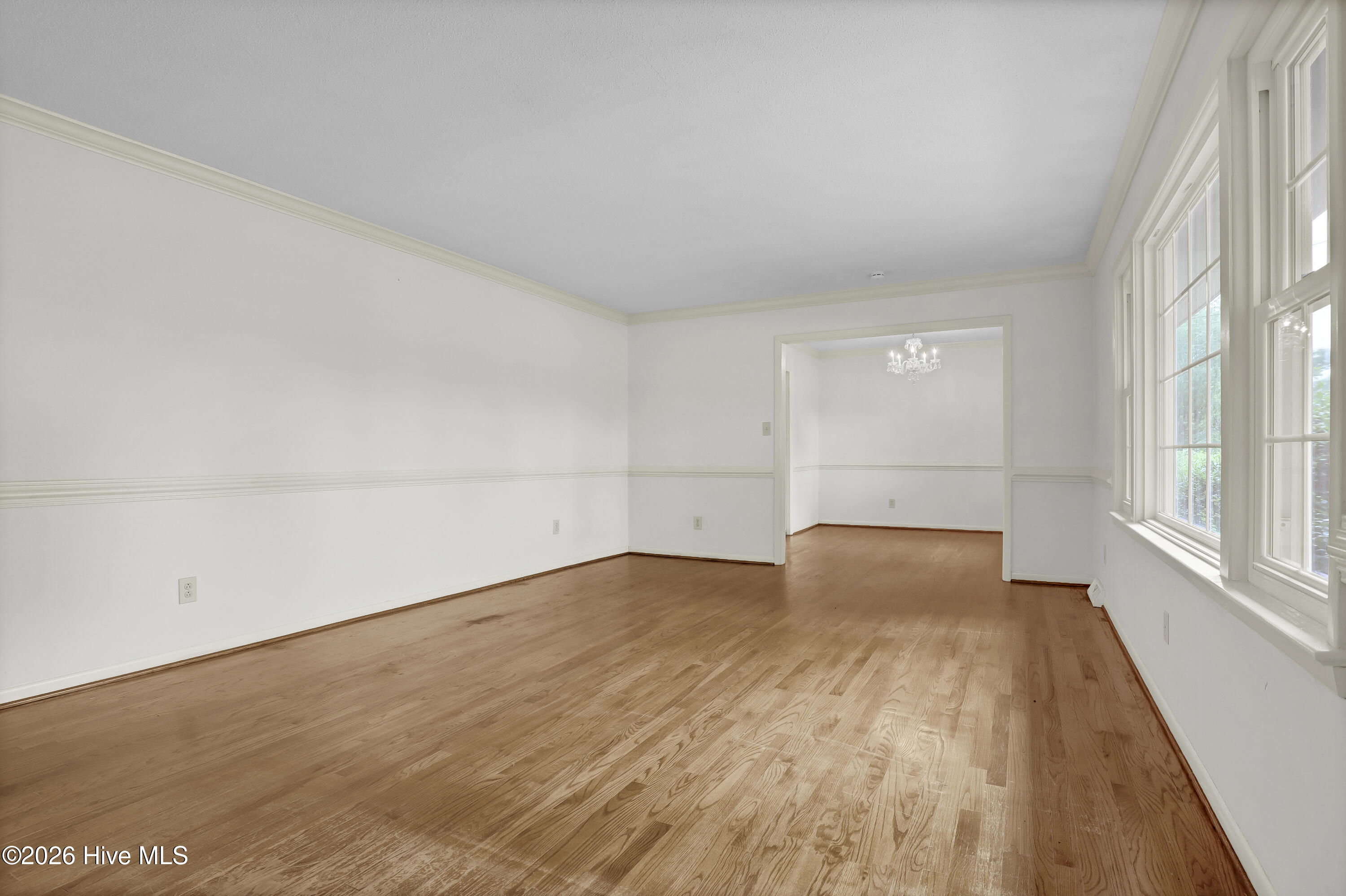 700 Clyde Drive Property Photo 6