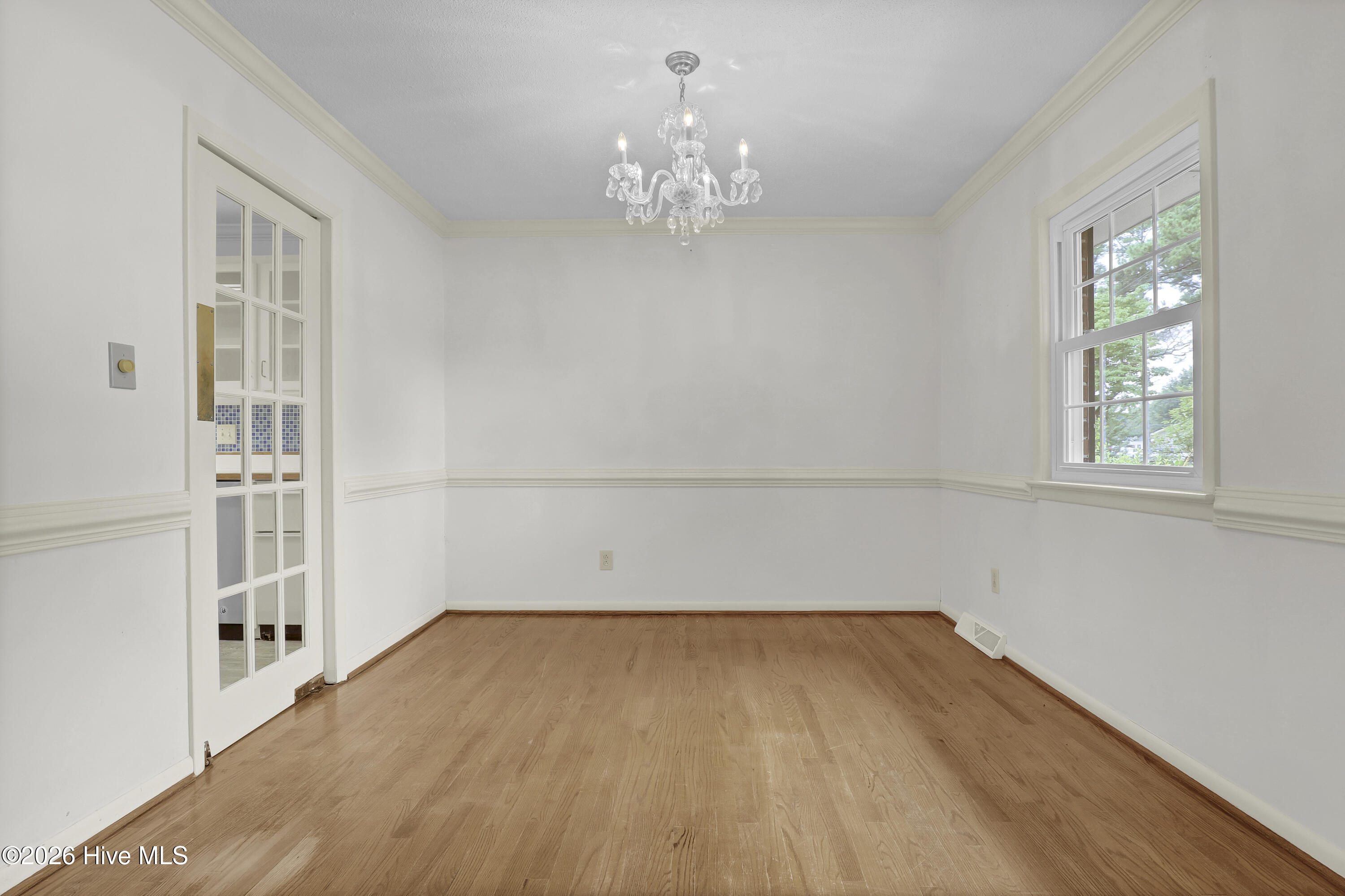 700 Clyde Drive Property Photo 9