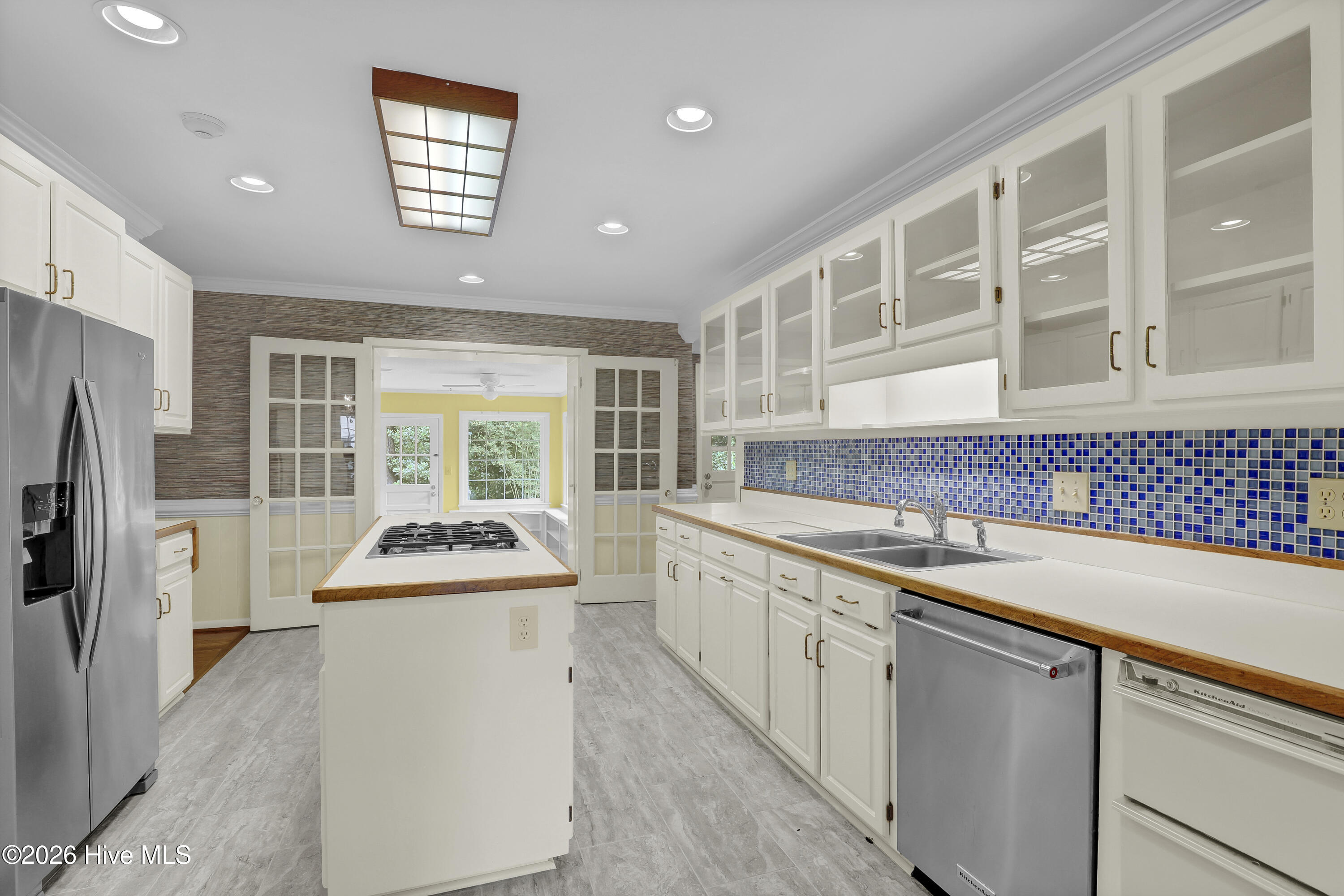 700 Clyde Drive Property Photo 10
