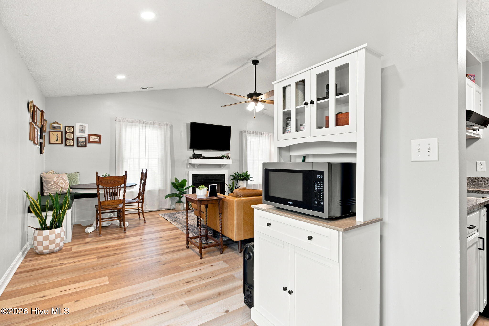 1006 Birch Court Property Photo 16